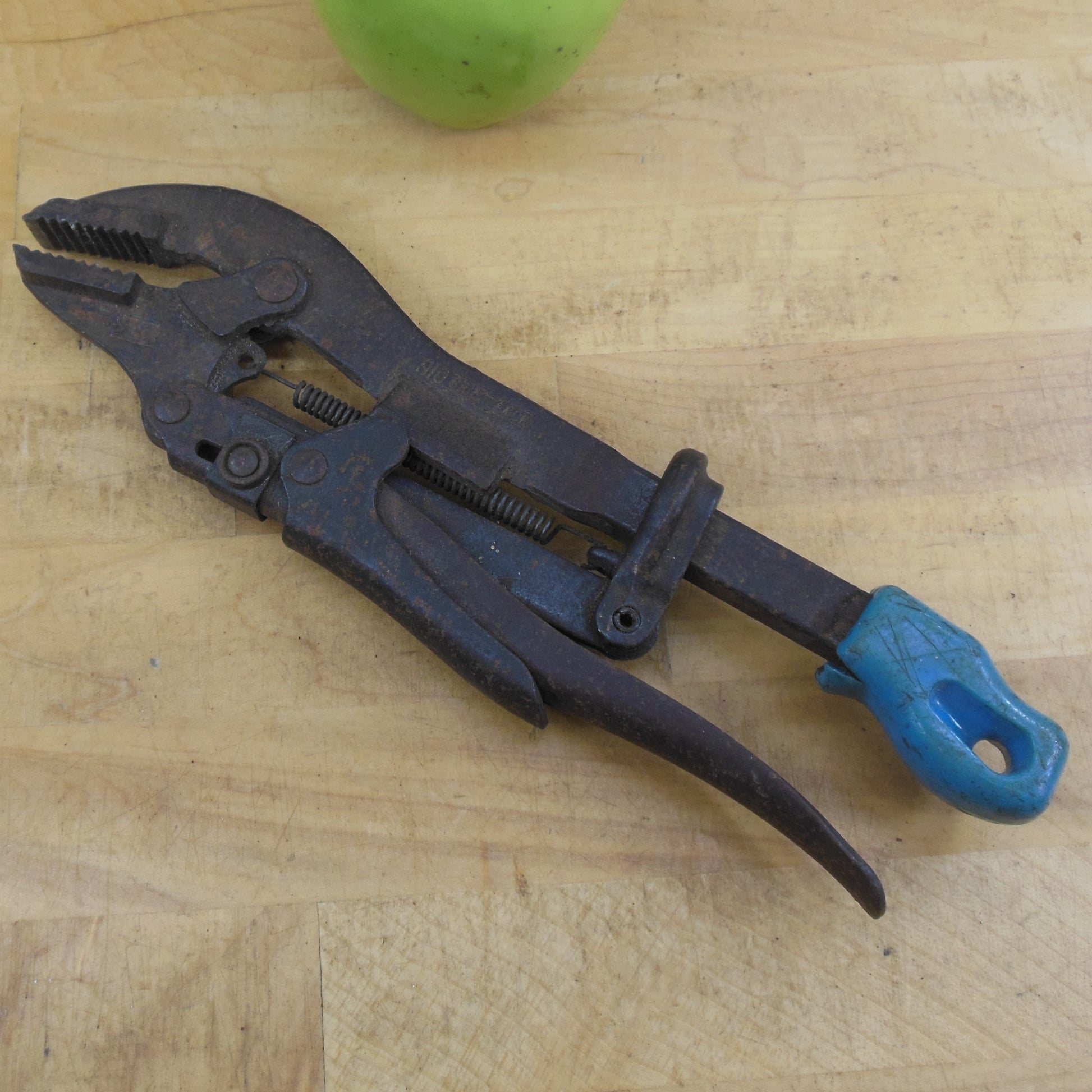 Channellock 910 Grip-Lock Locking Pliers