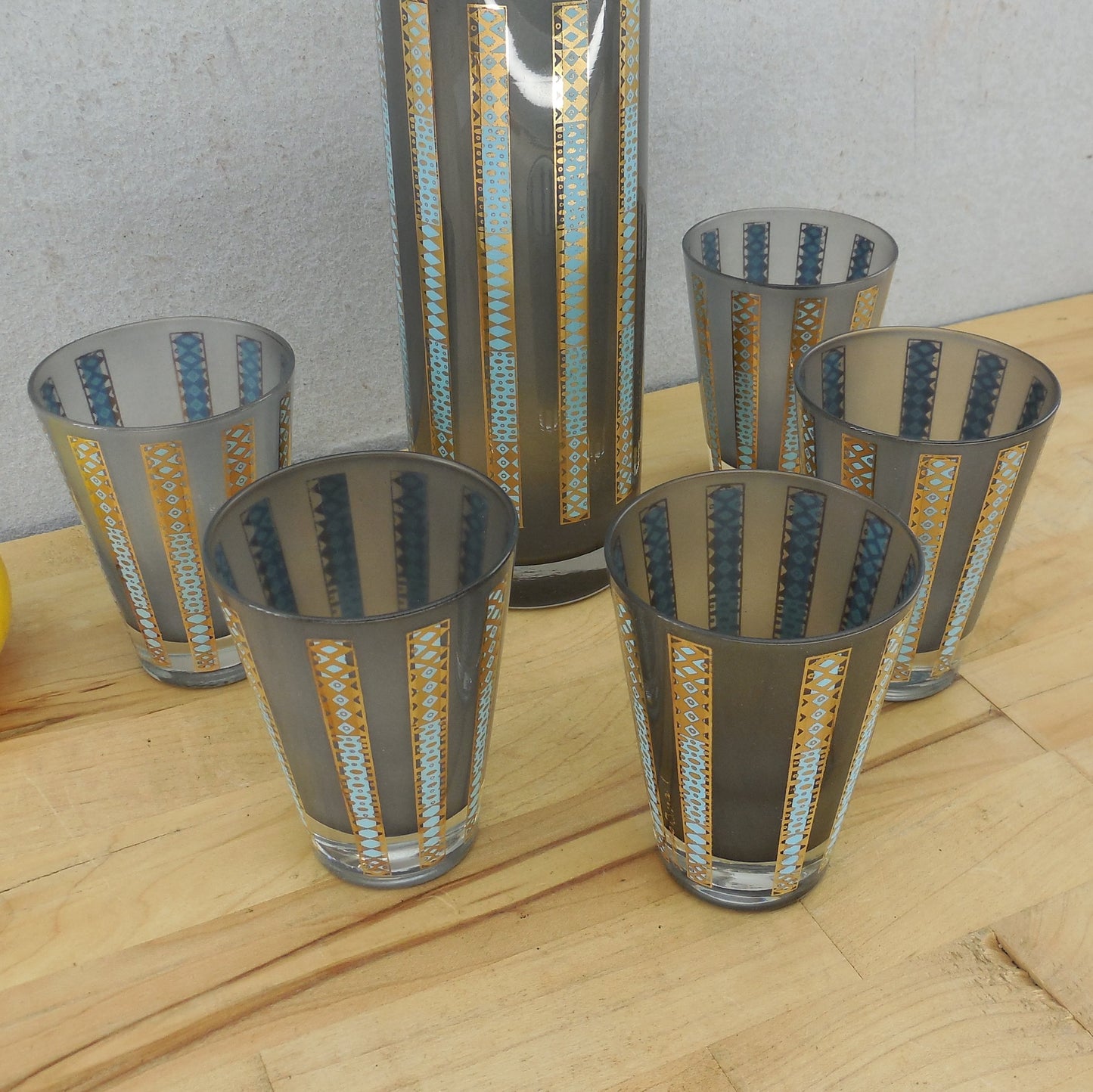 Georges Briard Smoked Glass Cocktail Pitcher Set 22K Gold Aqua Geometric