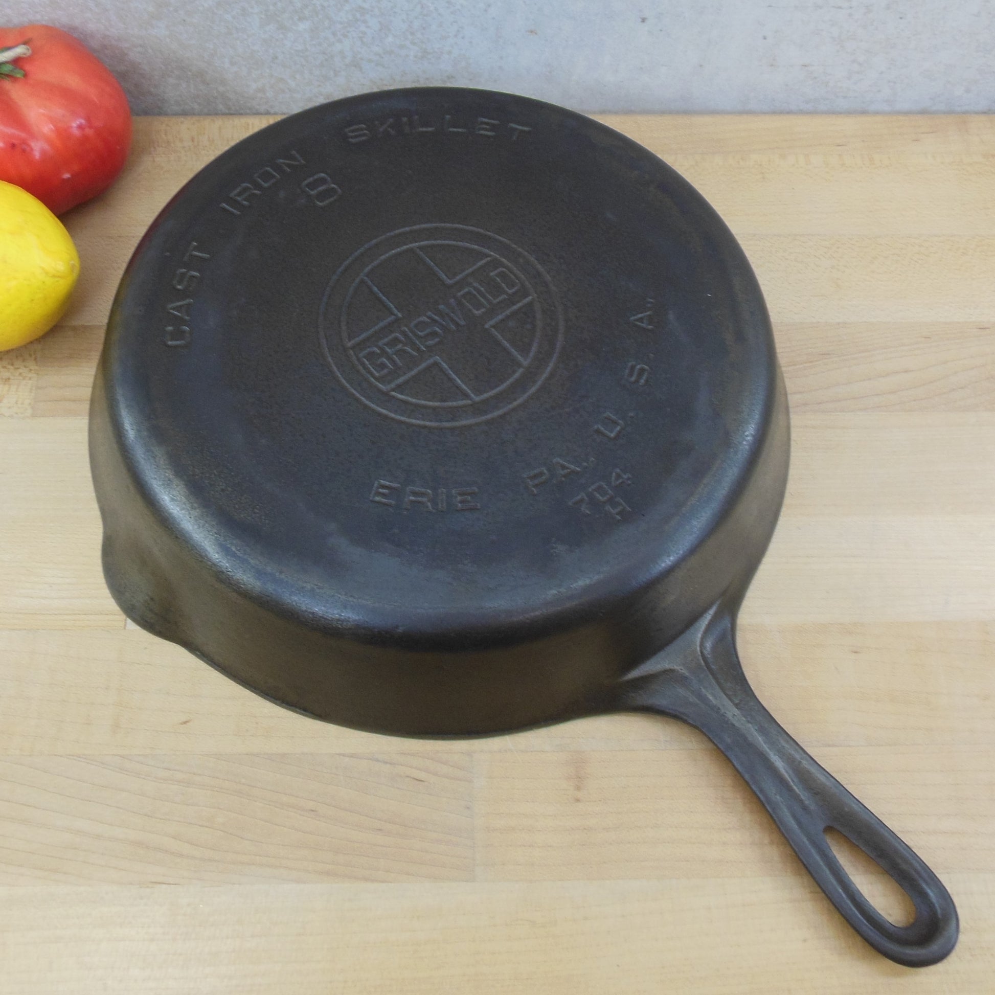 1930's Griswold #8 Cast Iron Skillet with Large Block Logo and Smooth – Cast  & Clara Bell