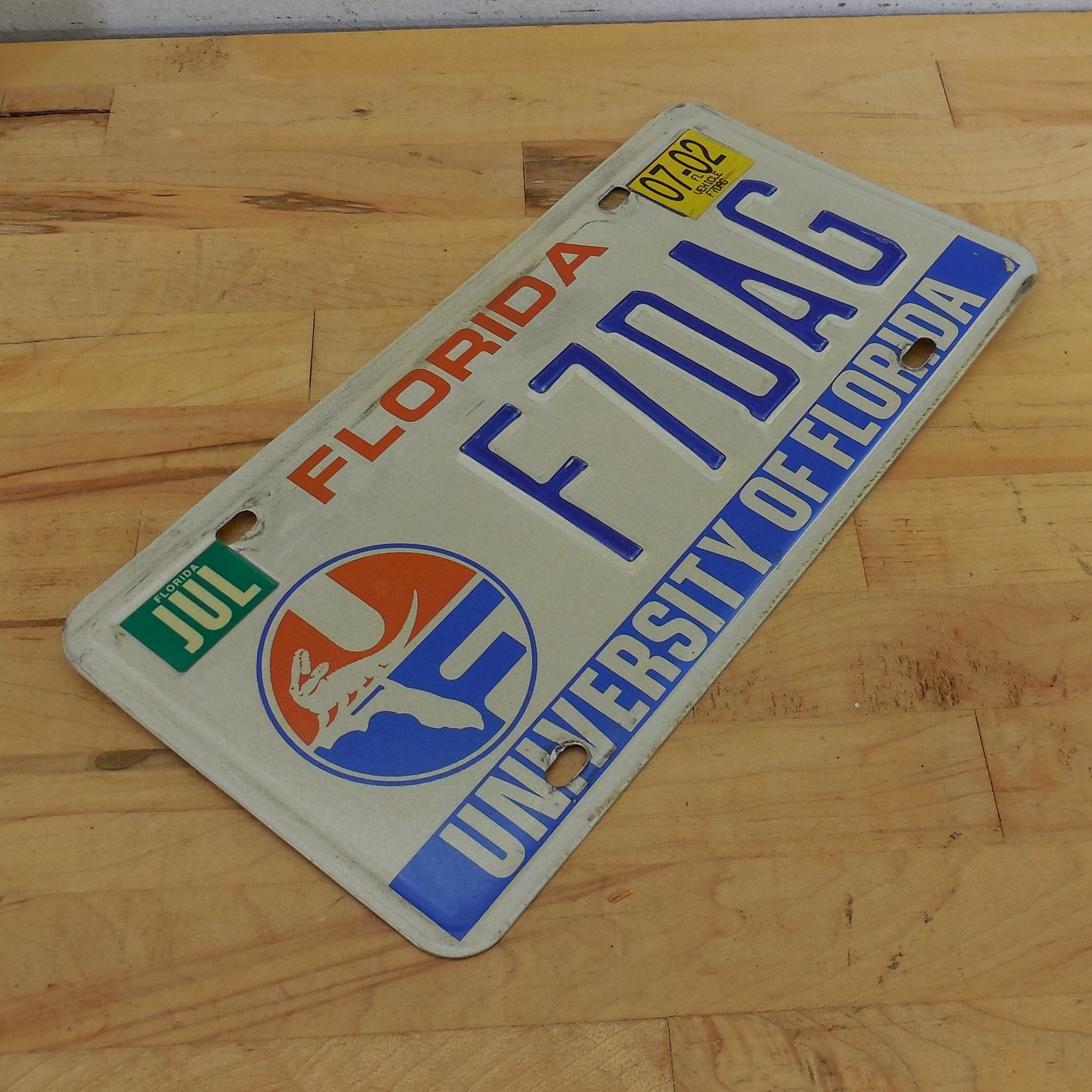 UF 2000's License Plate Tag - University of Florida Gators F7DAG