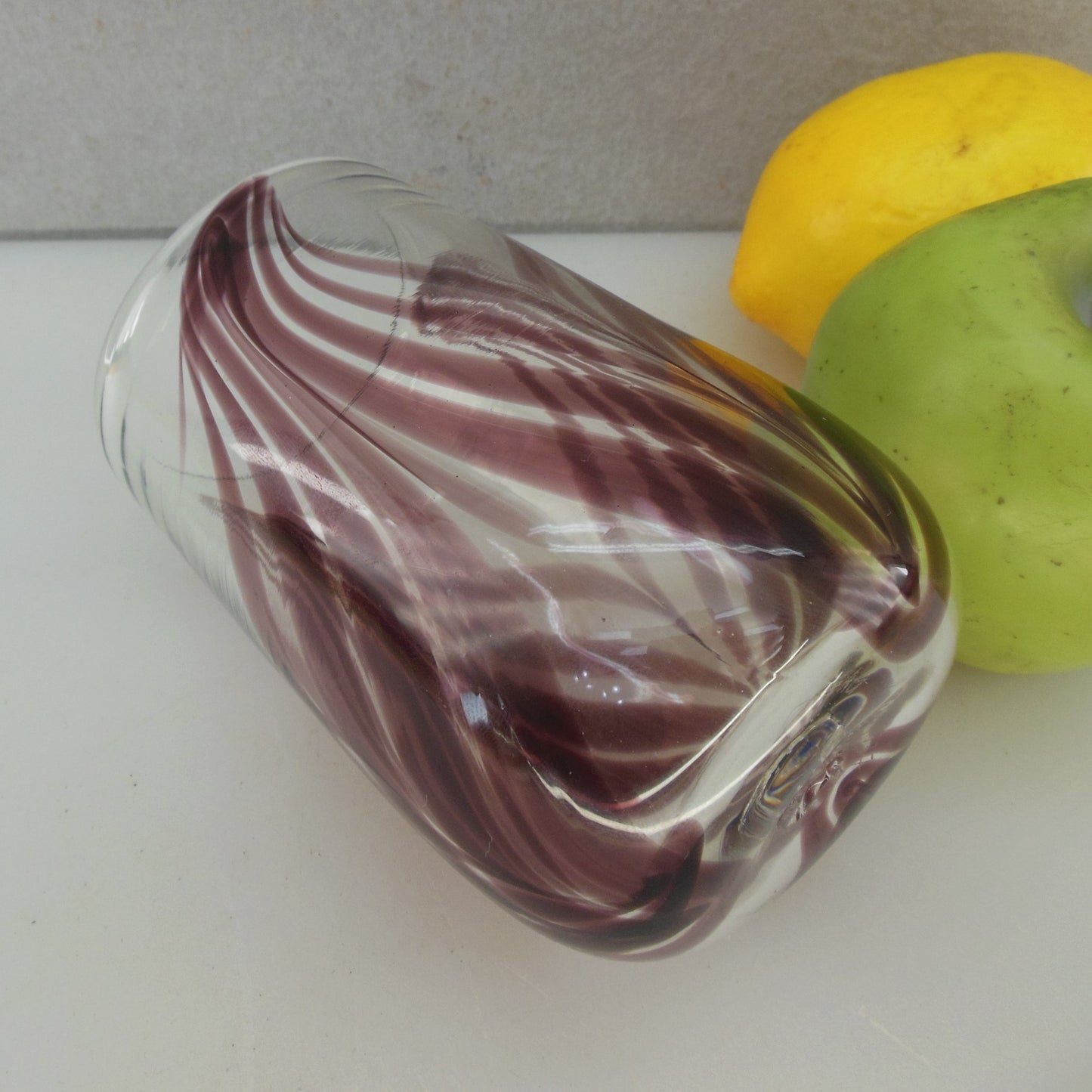 Signed EAG 1977 Art Glass Tumbler Vase Pulled Purple Feathers Used