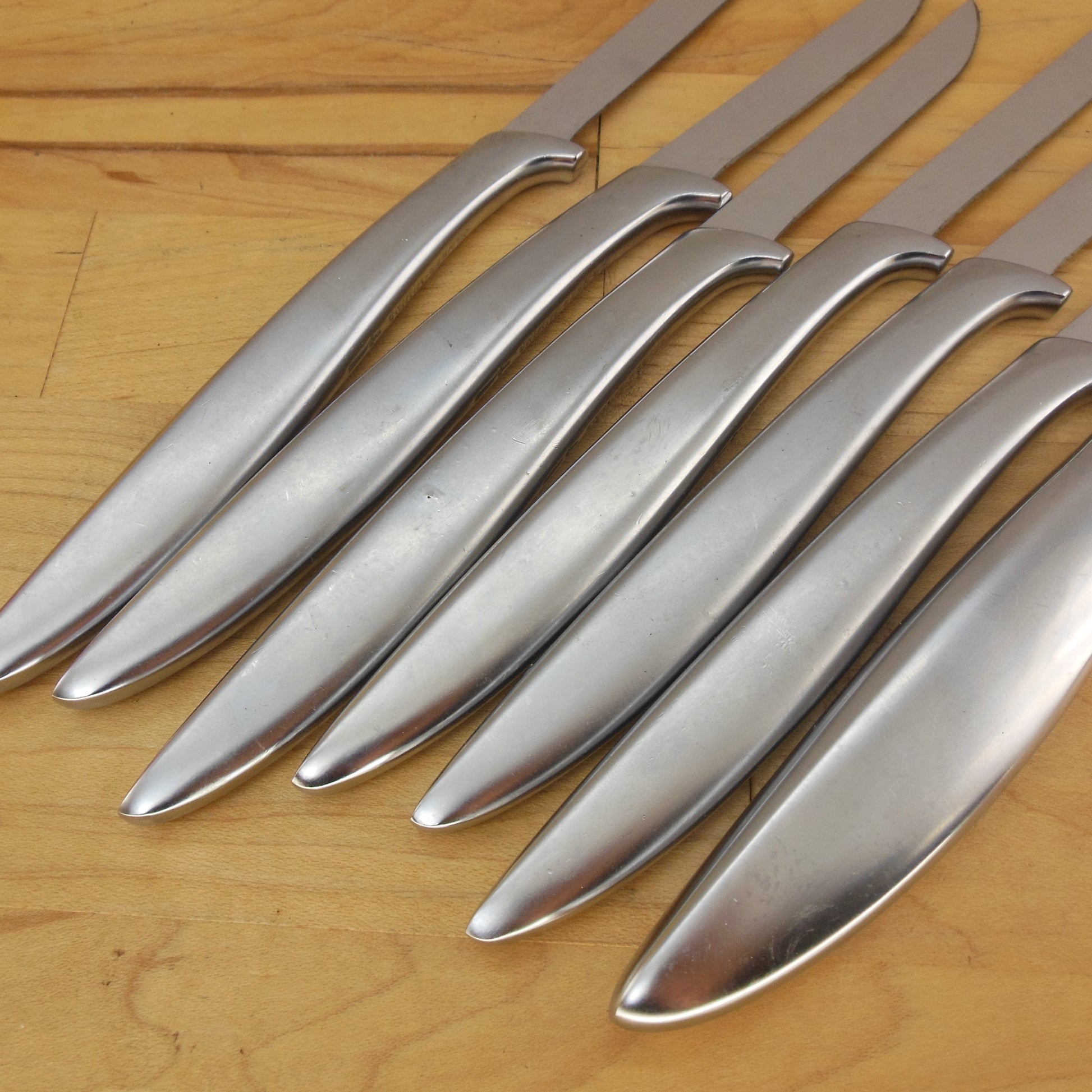 Gerber USA 6 Set Miming Steak Knives & Durendal Carver Used
