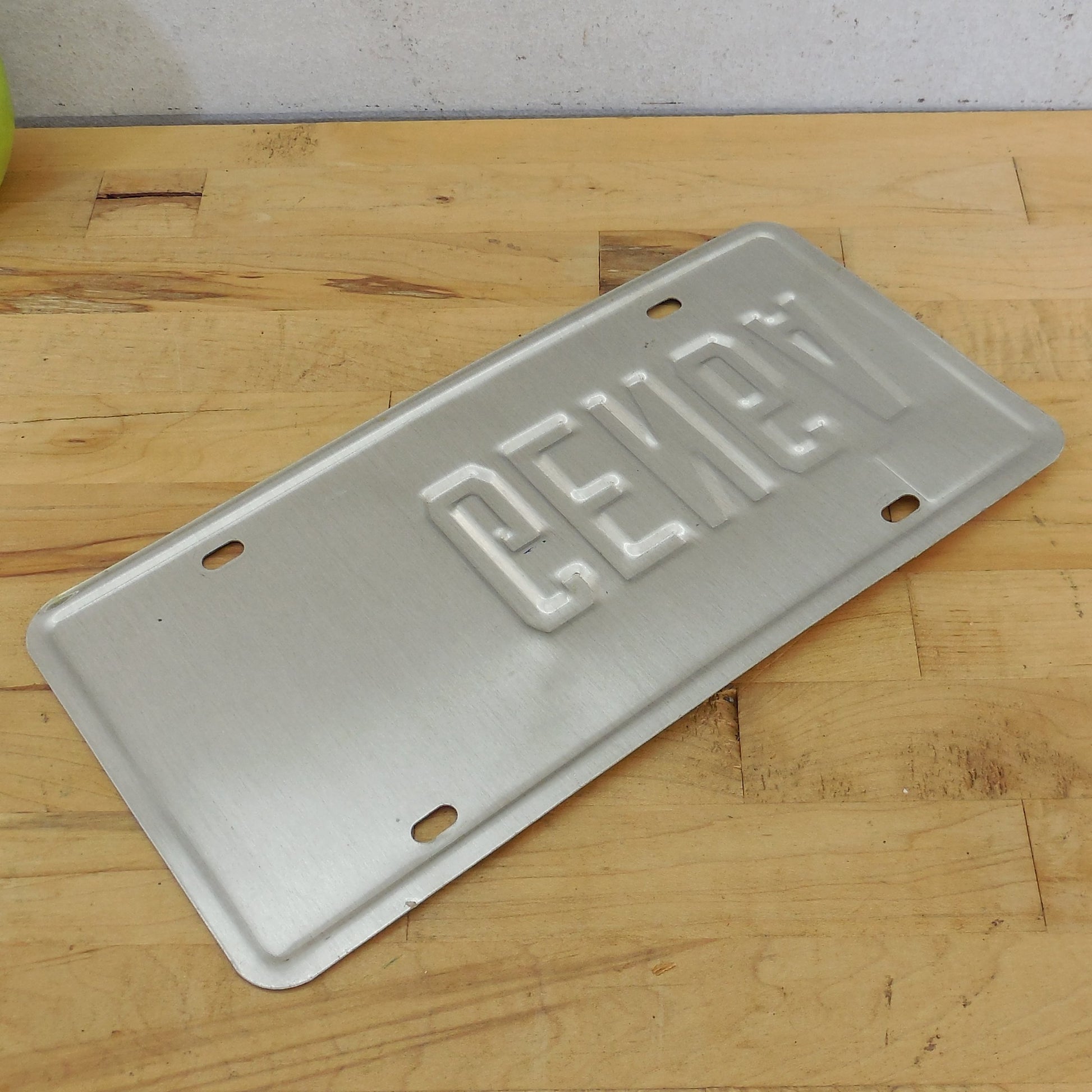 UF 2000's License Plate Tag - University of Florida Gators Champions GEN6A used
