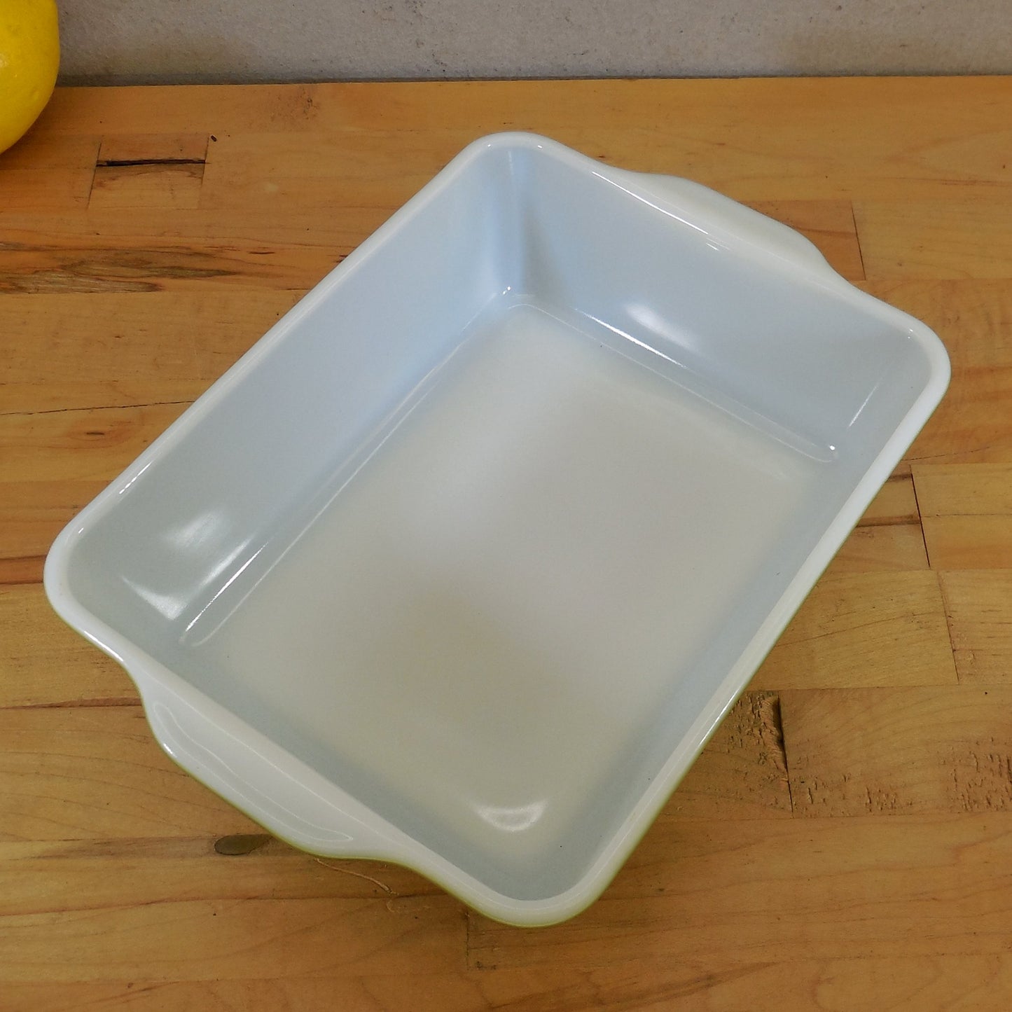 Pyrex Glass USA Lg. 1.5 Qt. Green Casserole Refrigerator Dish 0503 - No Lid