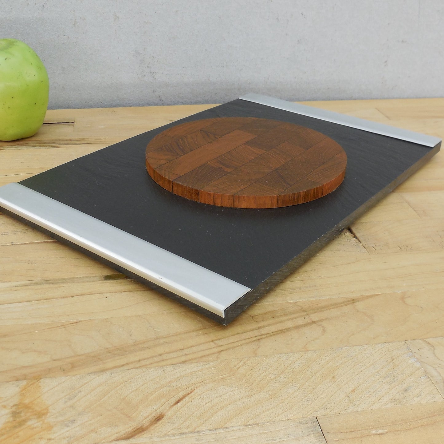 Harpswell House Maine USA Black Slate Walnut End Grain Cheese Board Vintage