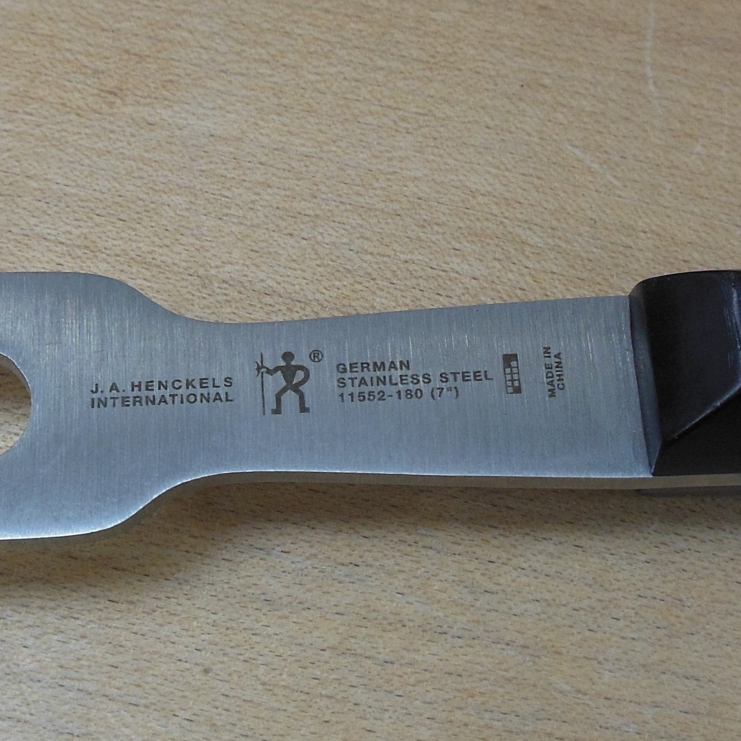 J.A. Henckels German Stainless Steel Carving Fork 11552-180 7" EUC