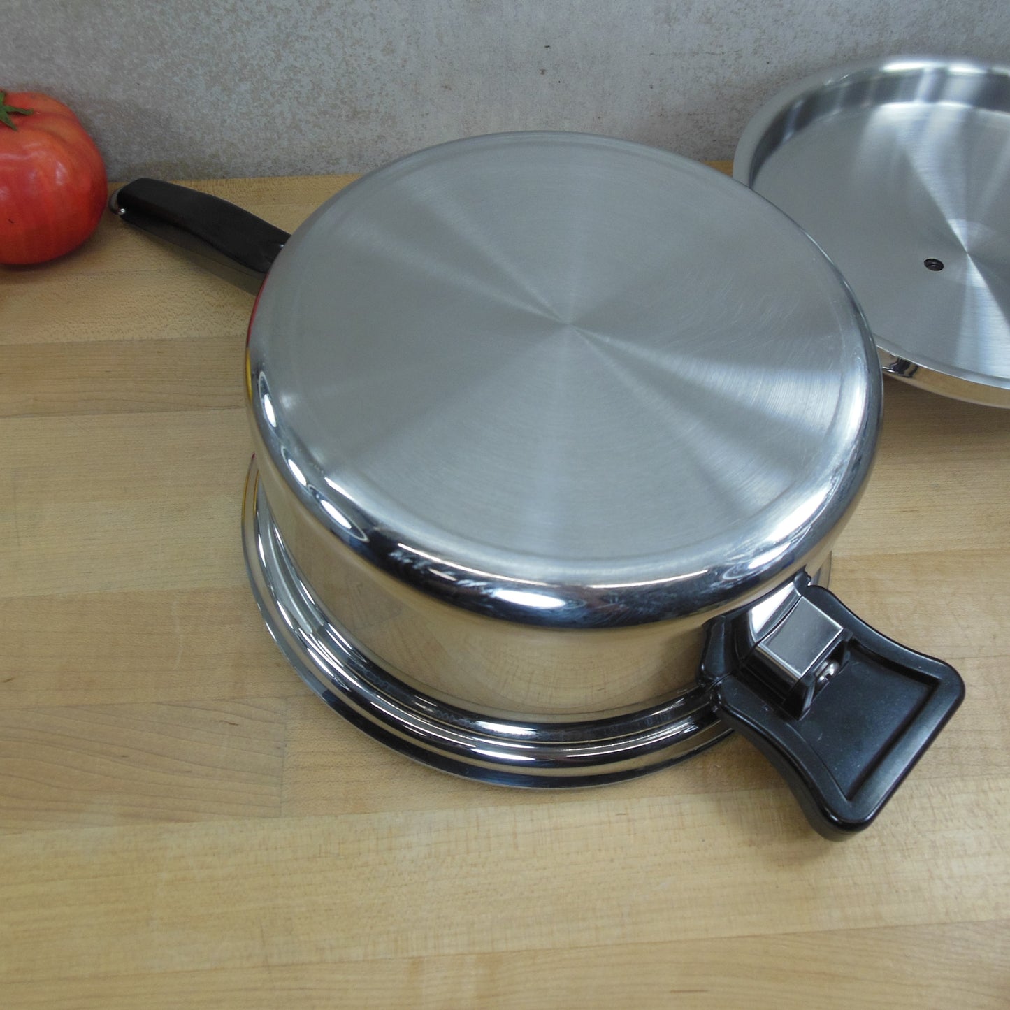 Health Craft USA 3 Quart Saucepan & Lid 5 Ply Nicromium Surgical Steel stainless