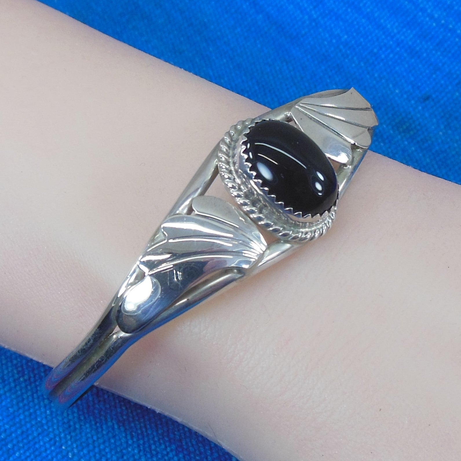 Harry Spencer Navajo Sterling Silver Wings Onyx Cabochon Cuff Bracelet