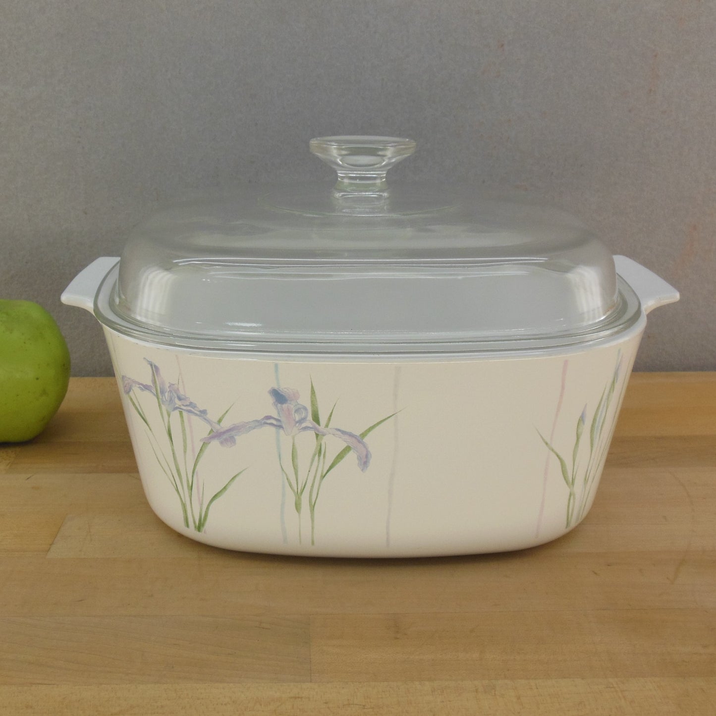 Corning Ware Shadow Iris 5 Quart Casserole Dutch Oven A-5-B