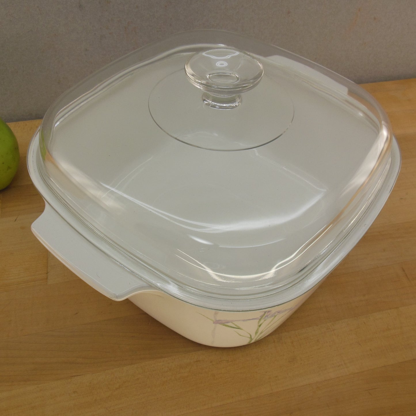 Corning Ware Shadow Iris 5 Quart Casserole Dutch Oven A-5-B