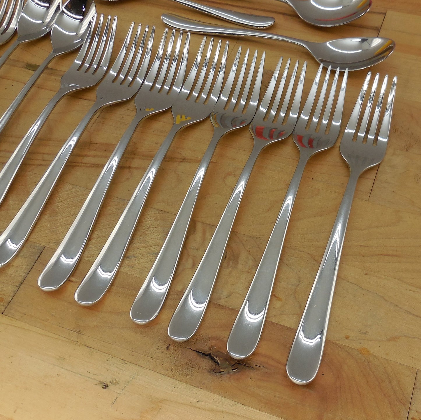 Robert Welch Iona Tour Stainless Flatware 15 Lot Teaspoon Fork Iced Tea Salad Dinner