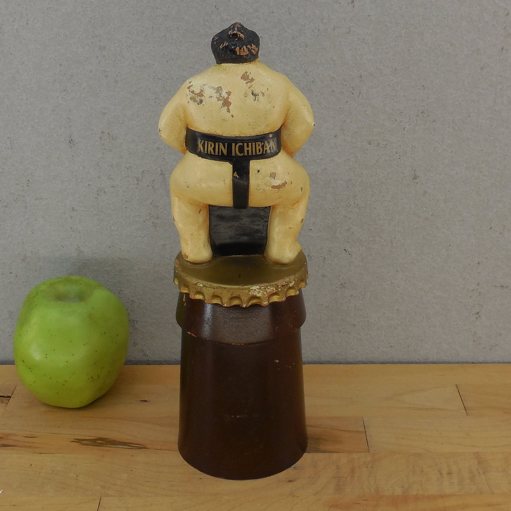 Kirin Ichiban Special Premium Reserve Sumo Wrestler Draft Beer Tap Handle Bottle cap