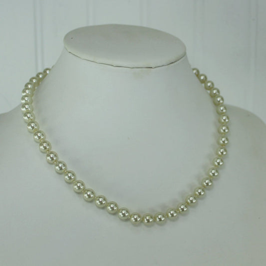 Classic Pearl Necklace Princess Length 18" Knotted 7.5mm Luminous Pearls