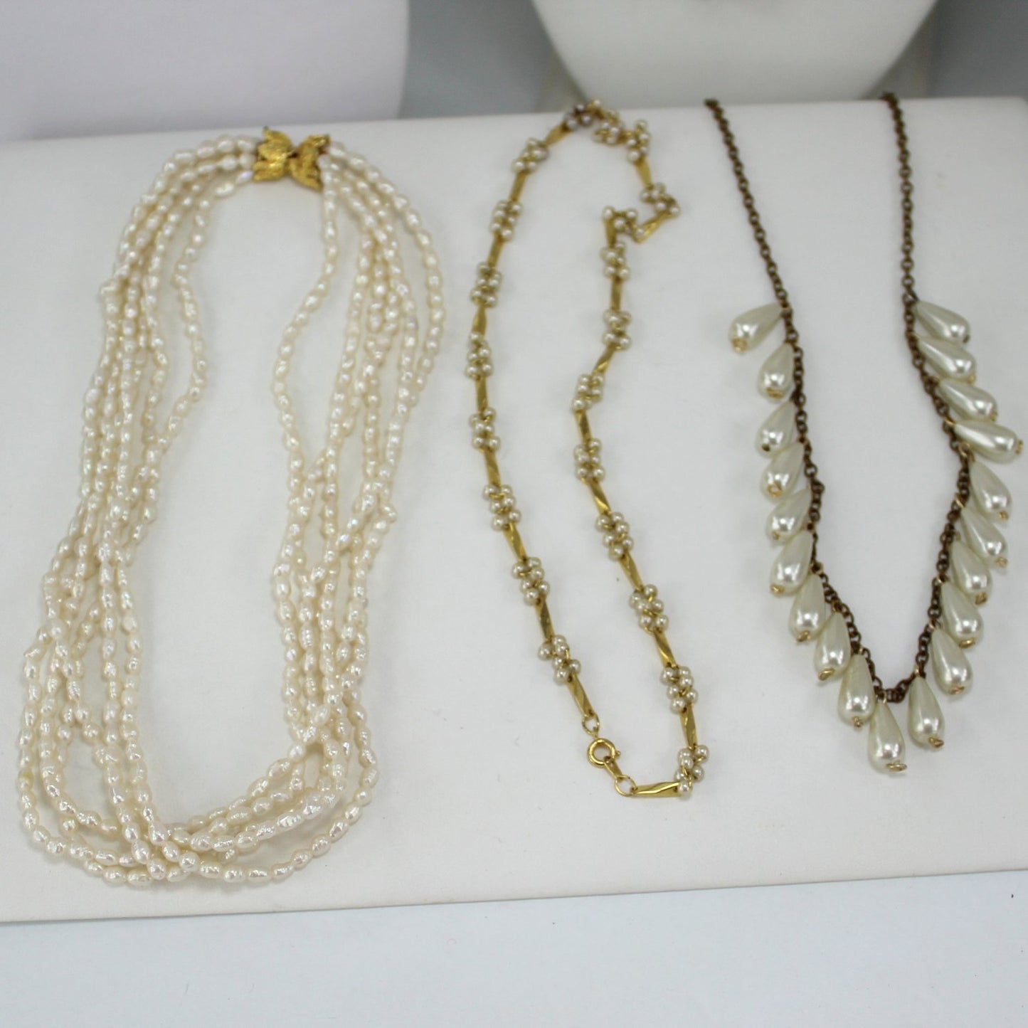 Lot Collection 15 Vintage Necklaces Pearls Bold Choker Multi Strand Unmarked 3 pearl necklaces