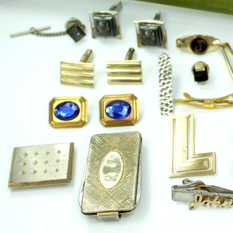 Men's Jewelry Misc Lot Collection 19 Vintage Variety Swank Hickok closeup