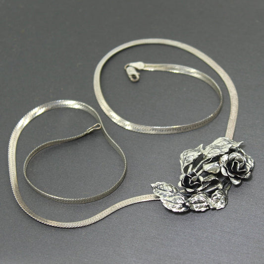 Danecraft Vintage Pendant Necklace 925 Sterling Dimensional Roses Leaves