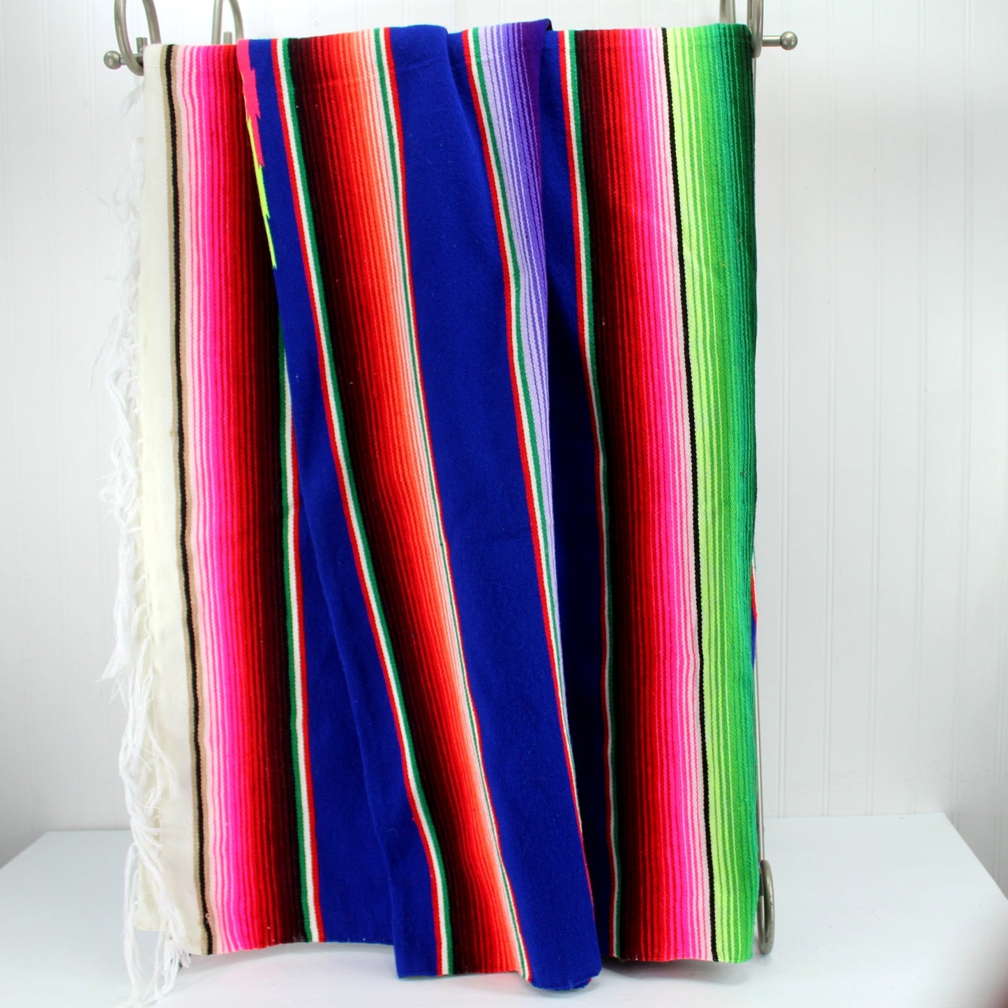 Large Travel Rug Blanket Woven Wool Guatemala Estate Item Colorful Vibrant Appears New linear view width