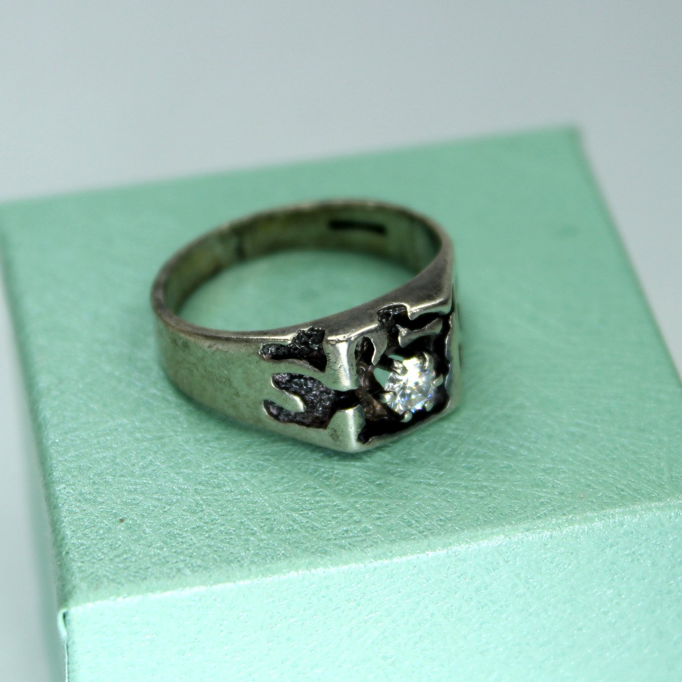 Sterling CZ Ring Prong Set OOAK Vintage Artisan Marked in ring box