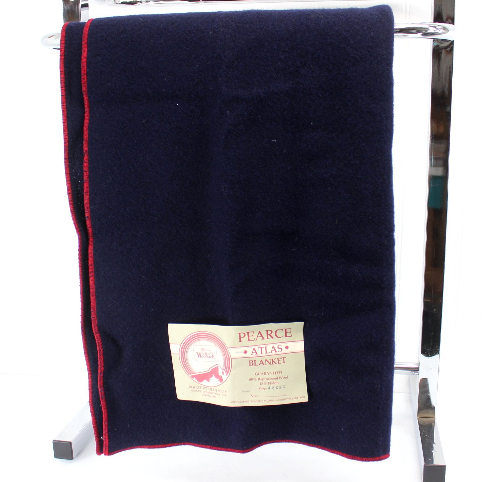 Woolrich Wool Blend Blanket Throw Navy Red Stitch New 40" x 60" camping blanket