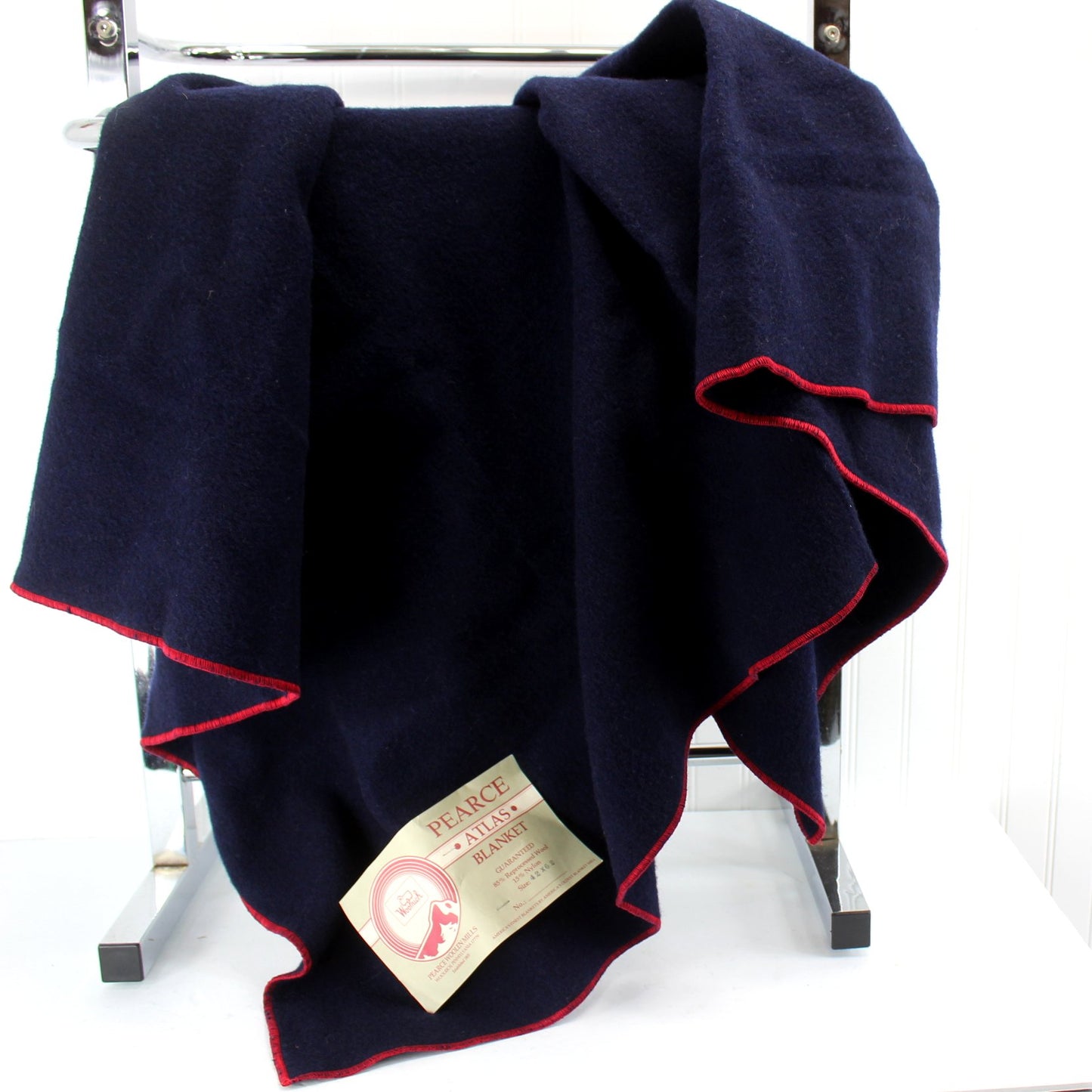 Woolrich Wool Blend Blanket Throw Navy Red Stitch New 40" x 60" sofa throw travel blanket