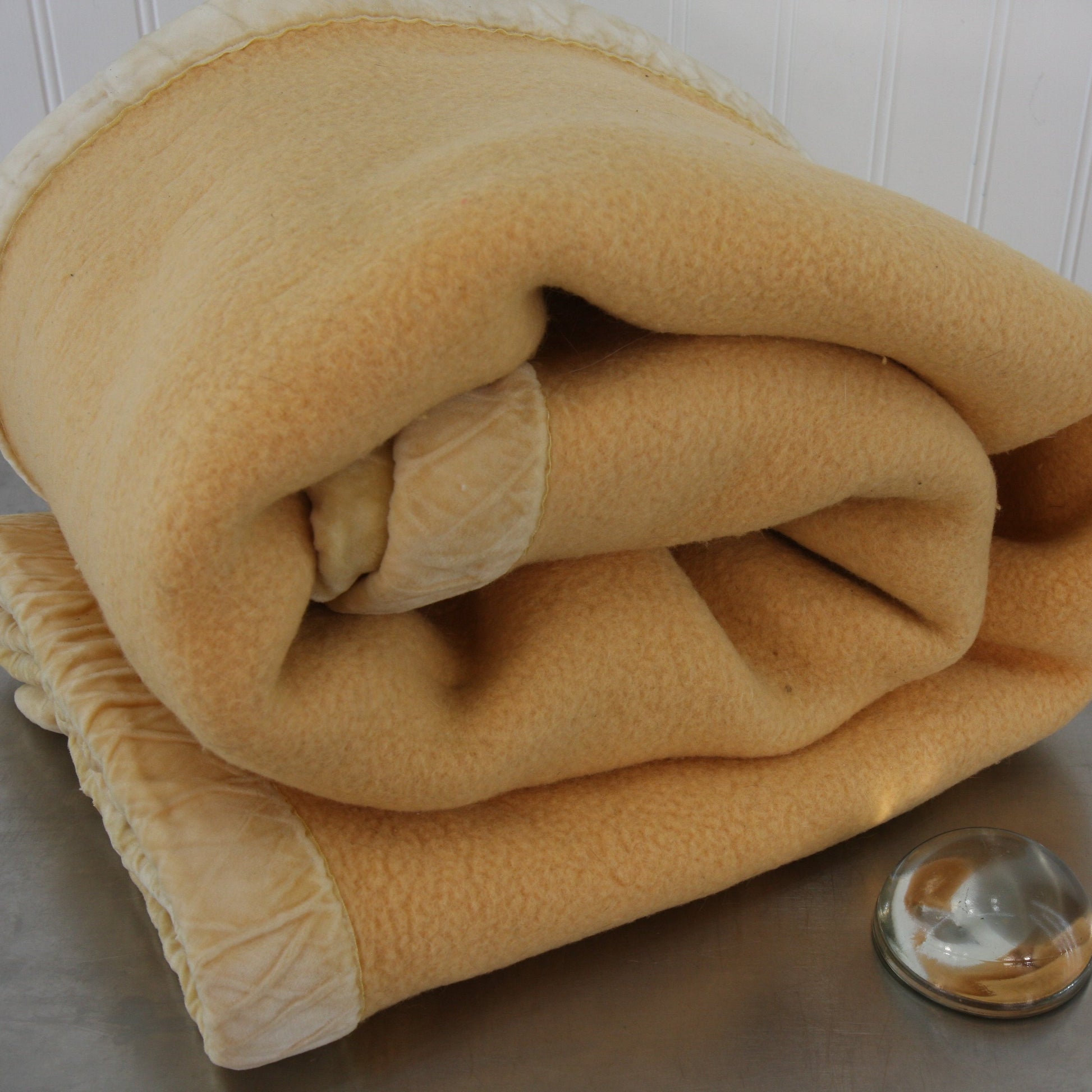 Good Night 100% Wool Orange Blanket2