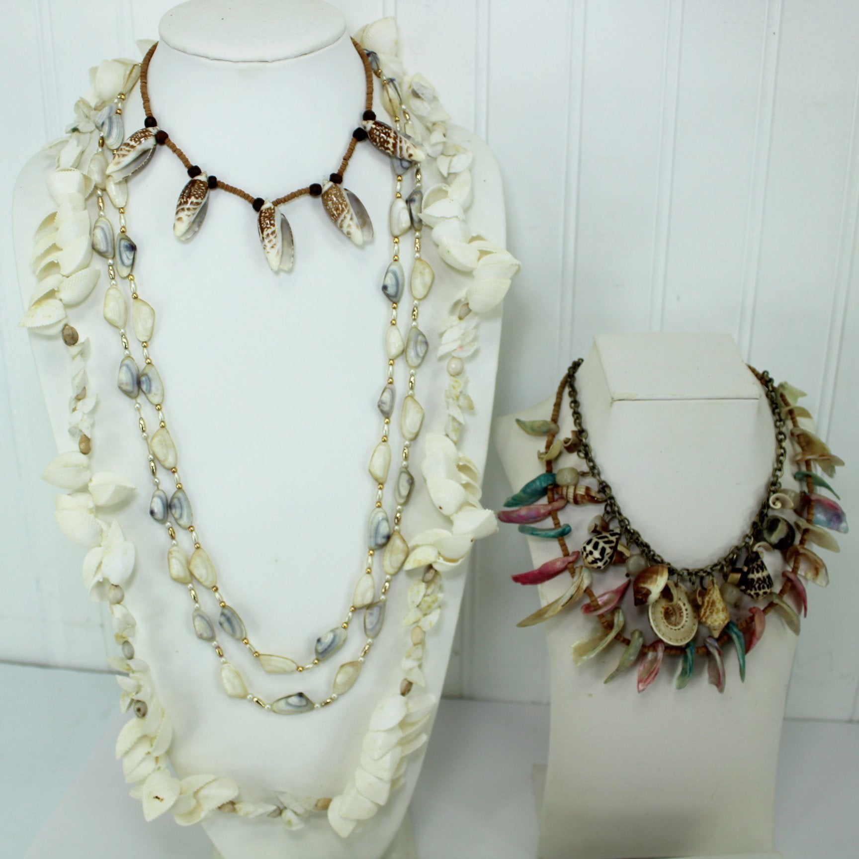 Collection 13 Vintage Shell Jewelry Necklaces Big Earrings Pendant necklasces incl