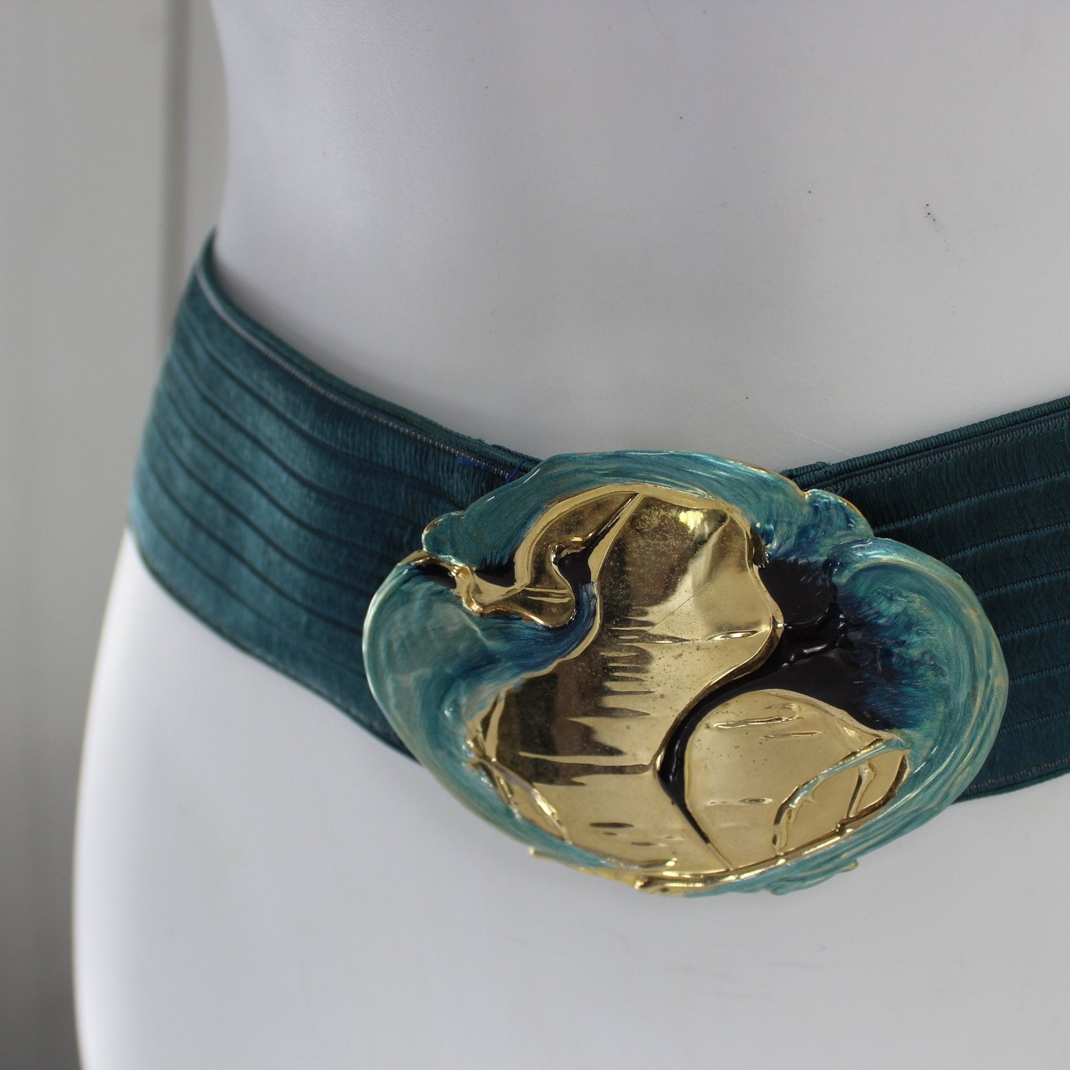 Charmant Heron Vintage Turquoise Teal Stretch Belt Clip Buckle closeup buckle