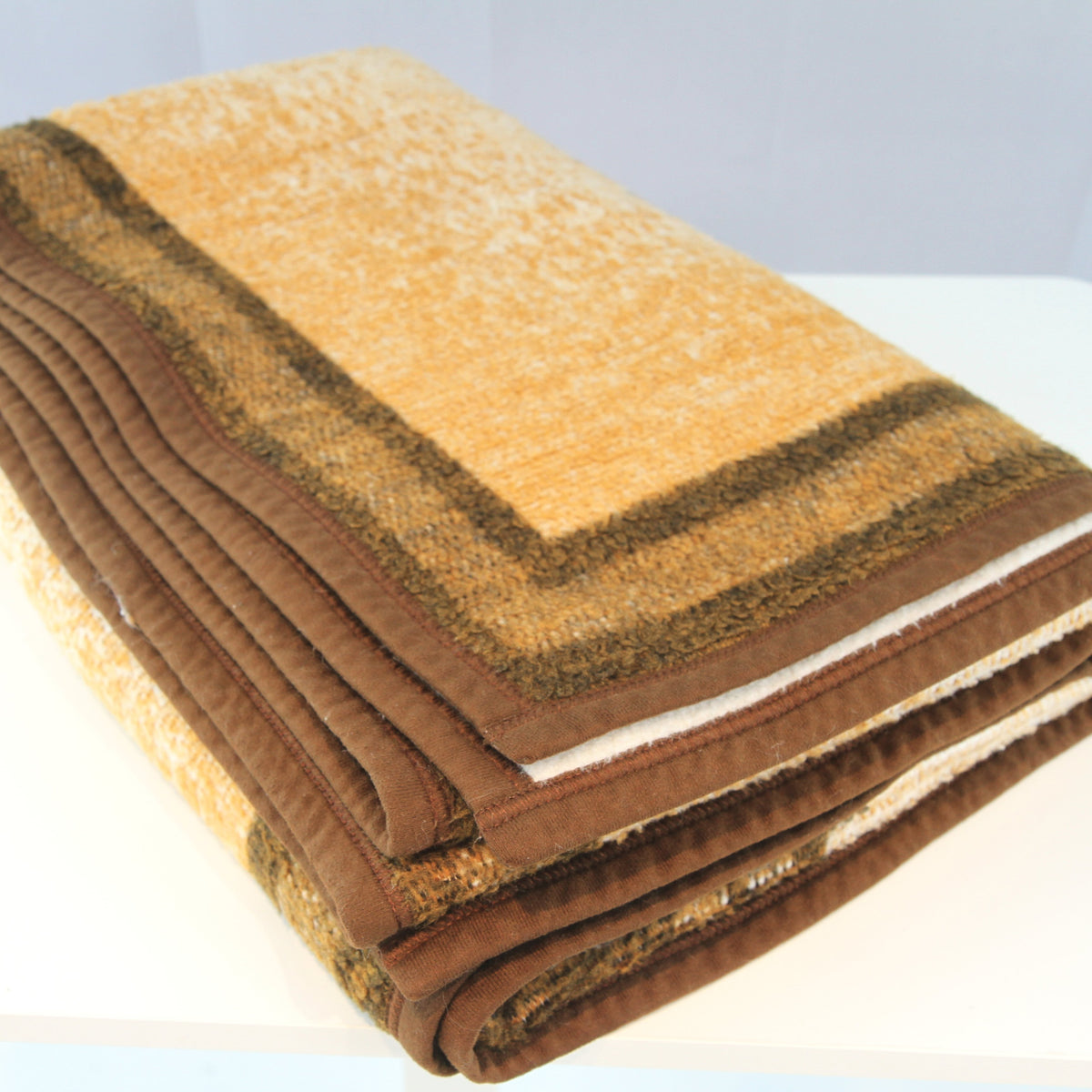 Vintage Biederlack James Hautman Deer Plush Blanket Throw 53 1/2W x 76L