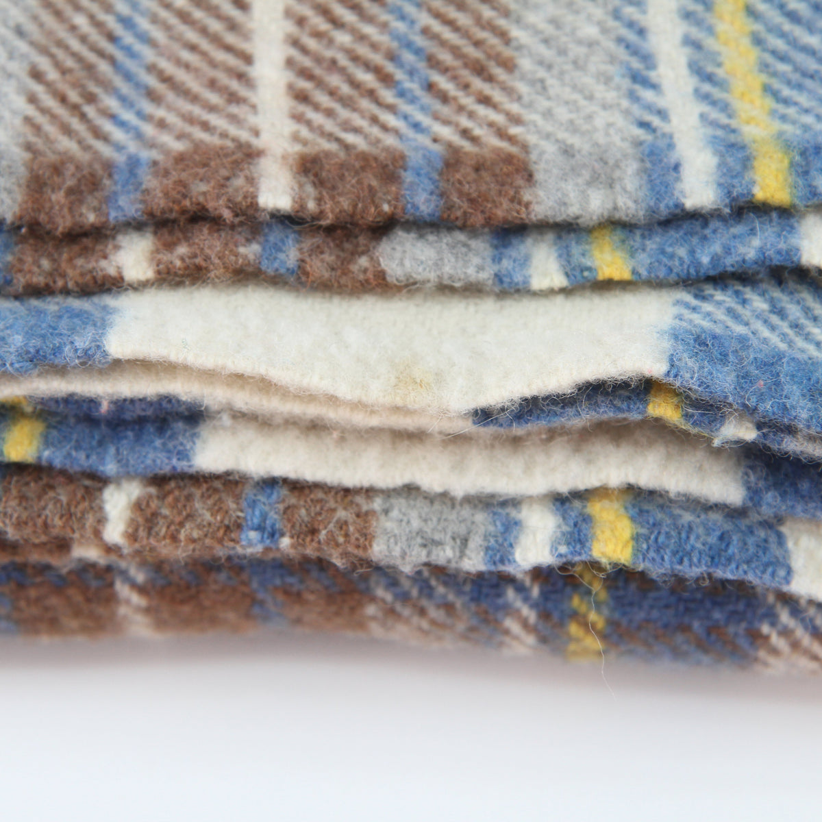 Vintage Unbranded Fringed Wool Plaid Tartan Throw 50W x 56L