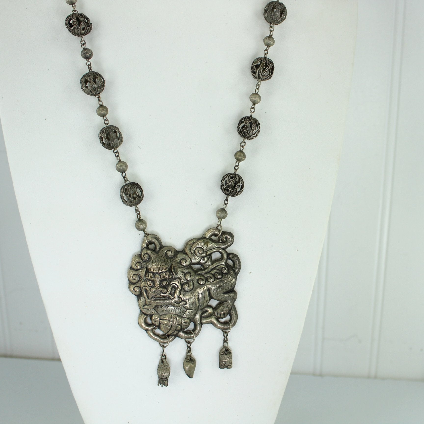 Silver Foo Dog Long Necklace Open Work Bead Intricate Chain Ethnic Origin nice on neck