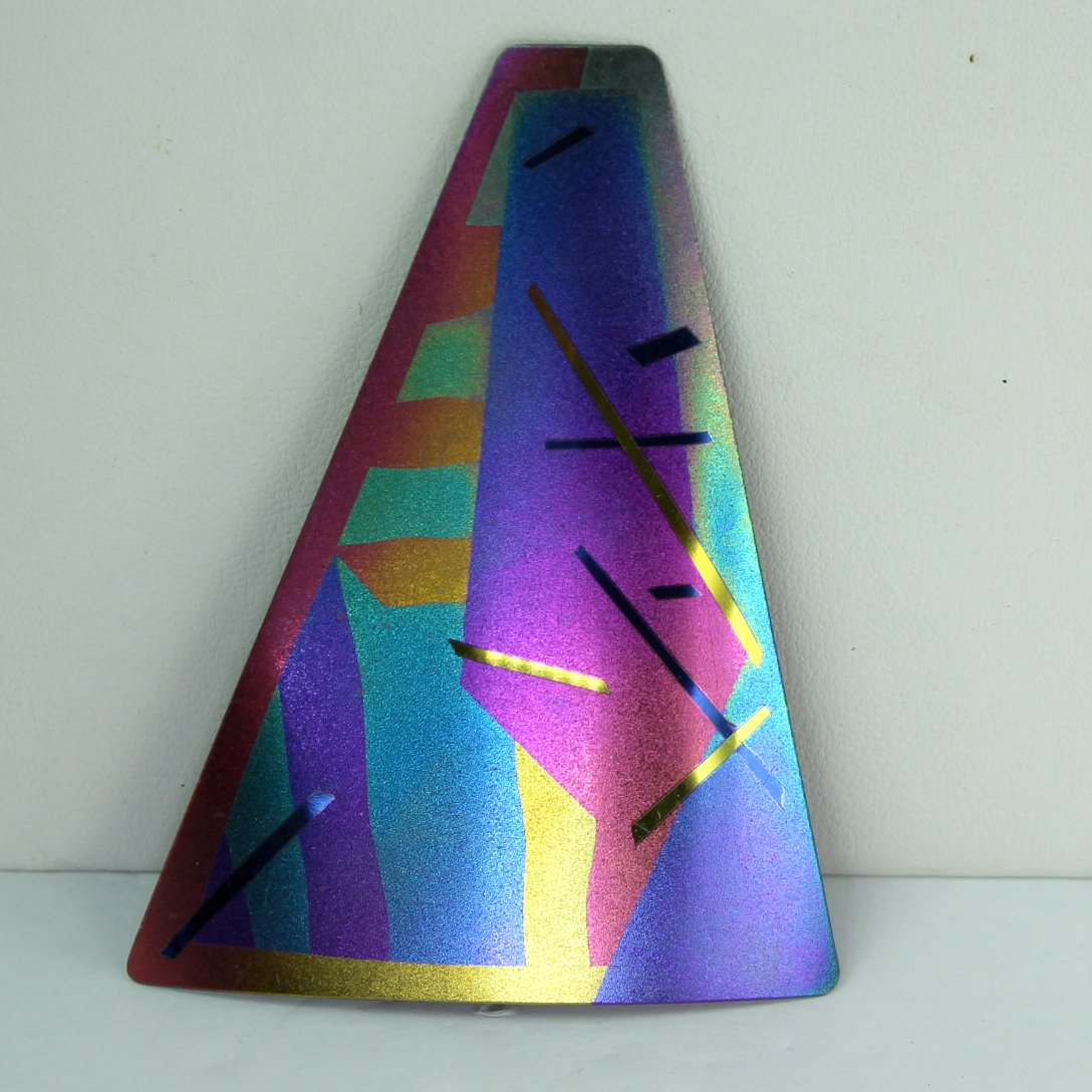 Artisan Vtg Titanium Atomic Pin Rainbow Modernist Geometric L/H Mark very close