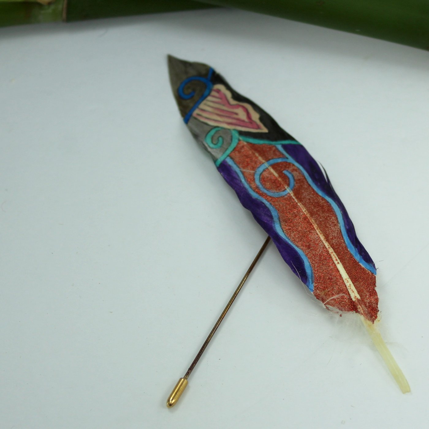 Artisan Vintage Painted Natural Feather Fanciful Stickpin long view 