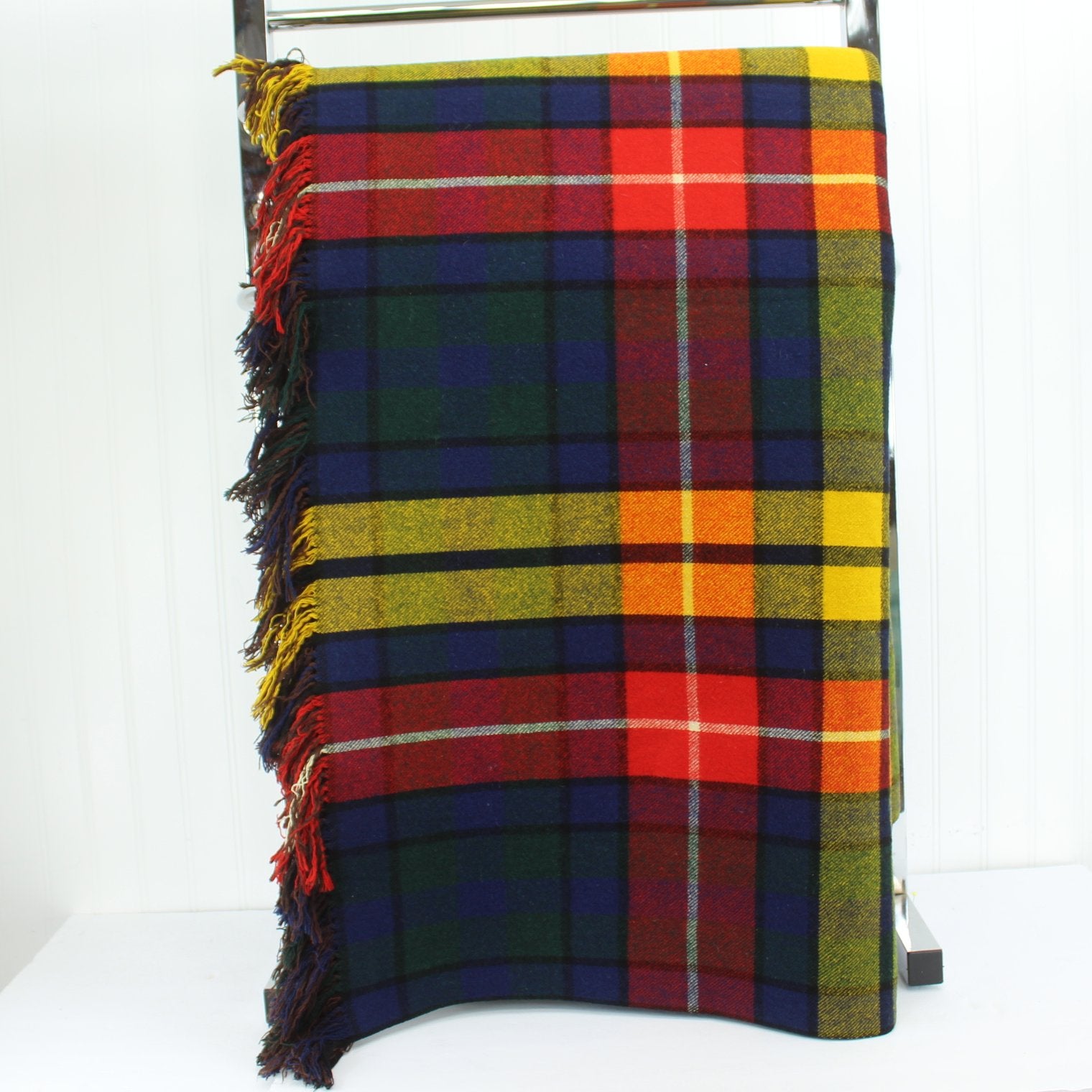 Wool Blanket Throw Reversible Plaid to Solid Brown Double Fabric linear view of throw