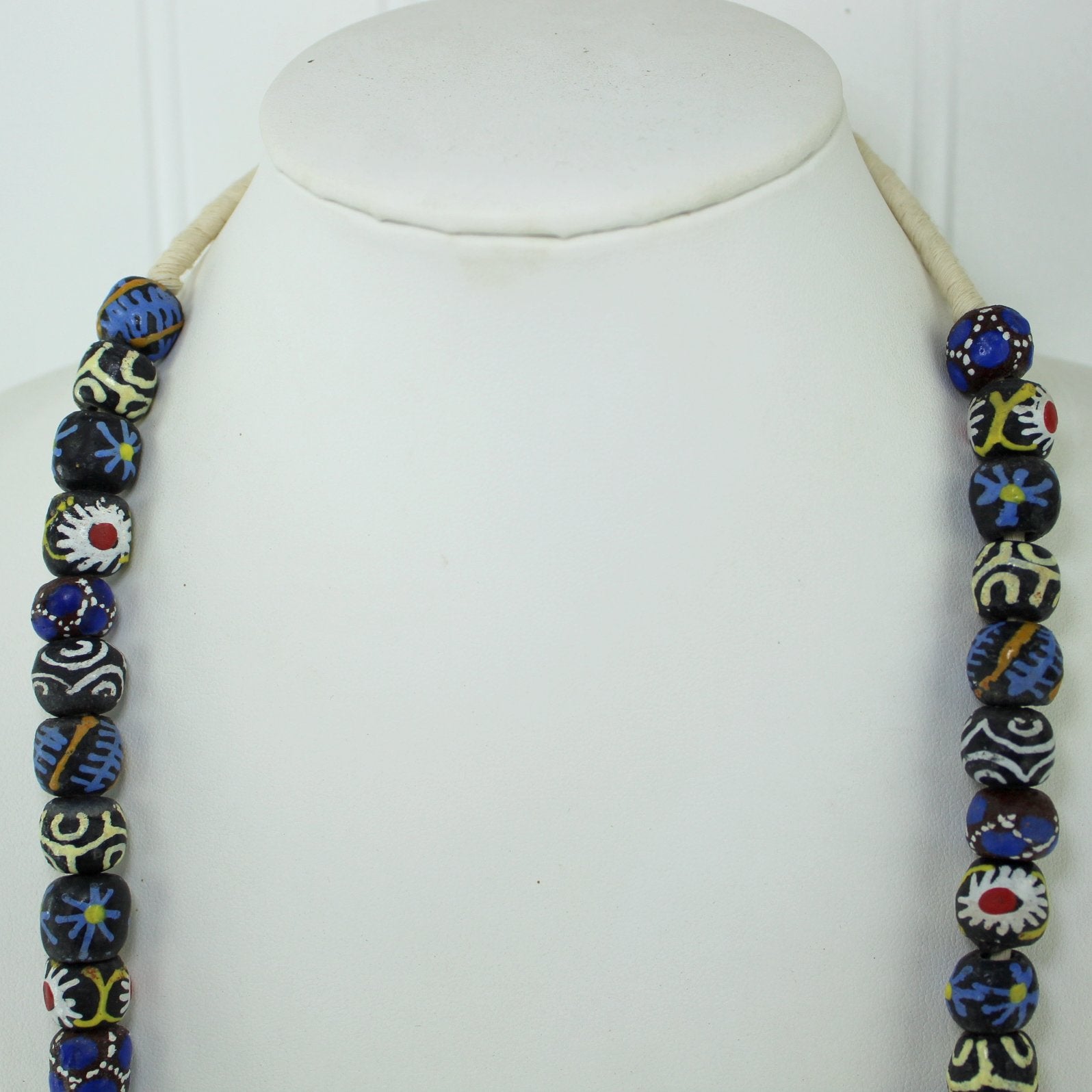 African Hand Made Necklace Colorful Beads Strand Wear DIY Black Blue close view beads