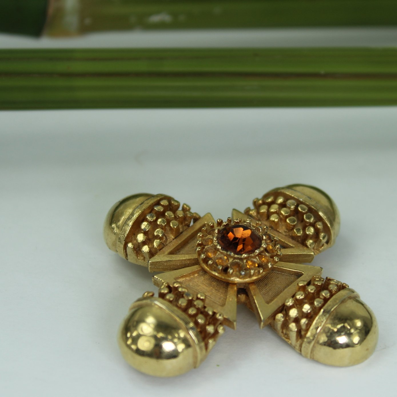 Benedikt NY Maltese Cross Pin Brooch Outstanding Amber Large Crystal Estate dimensional view