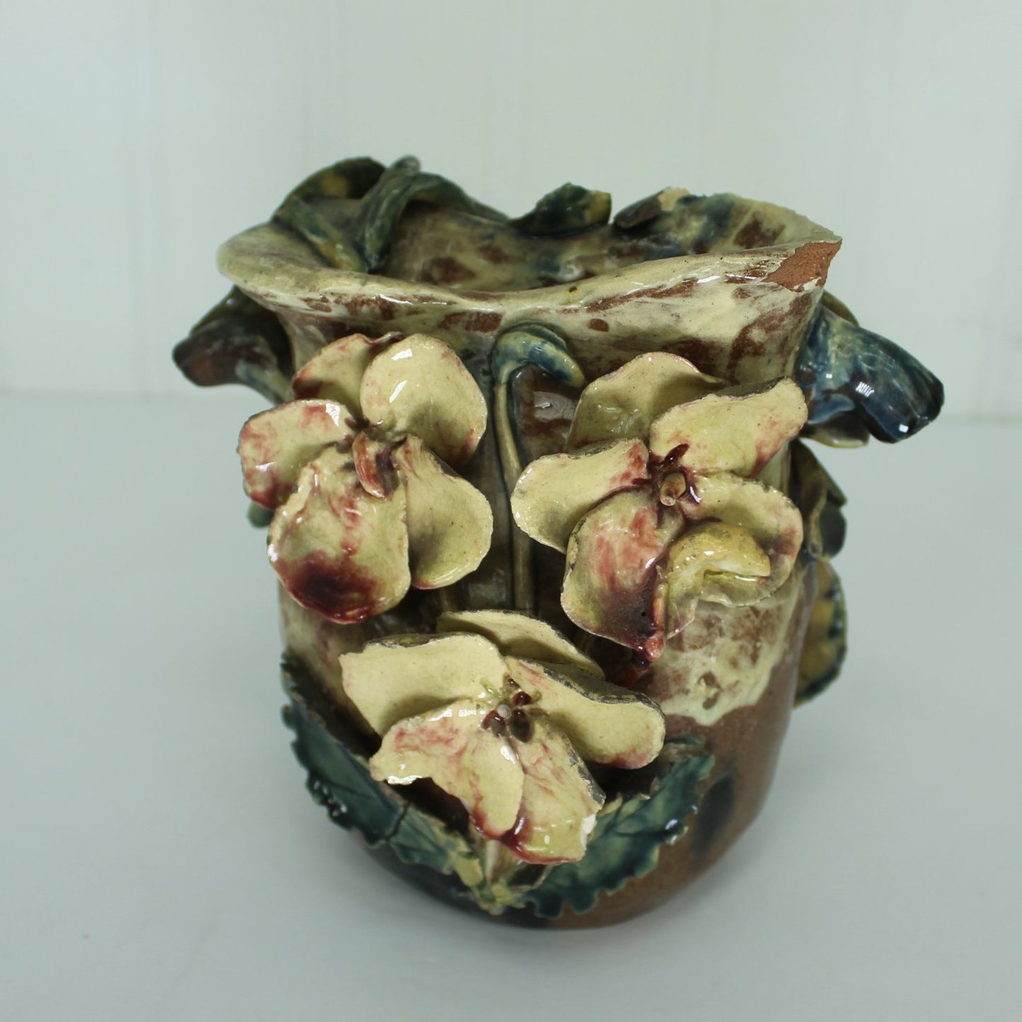 Antique Majolica Vase Red Clay Ohio Estate reverse view