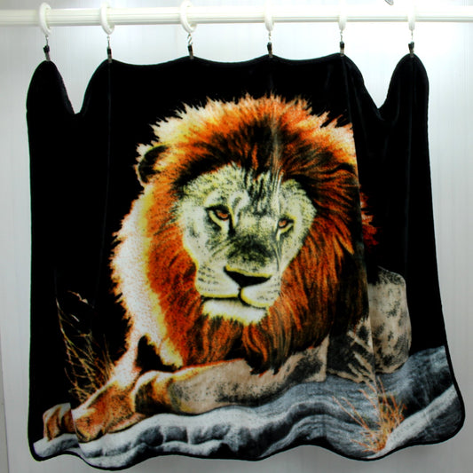 Stunning Lion Head Throw Blanket Long length