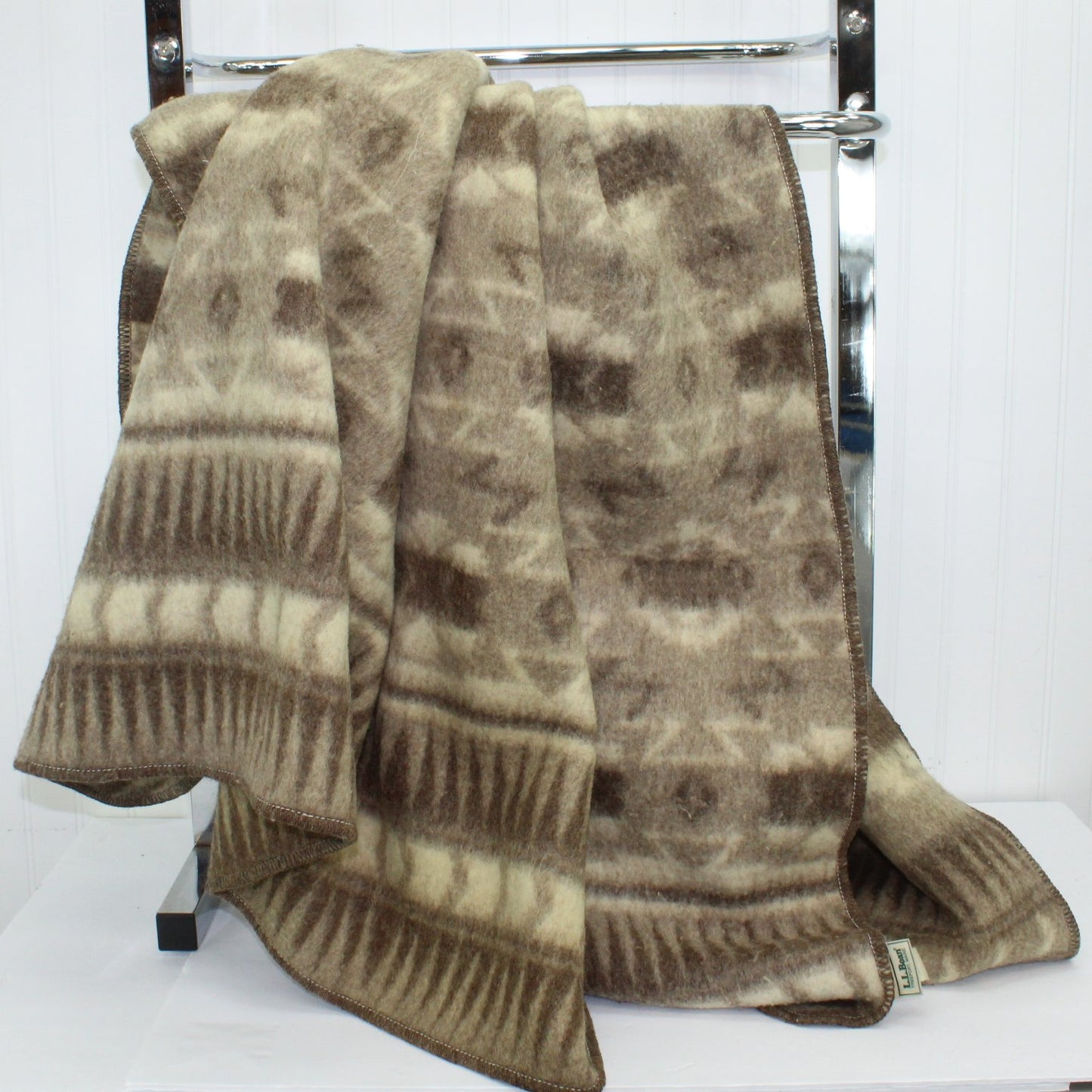 L L Bean Wool Cotton Blanket Ecuador Heavy Thick Lush Vintage