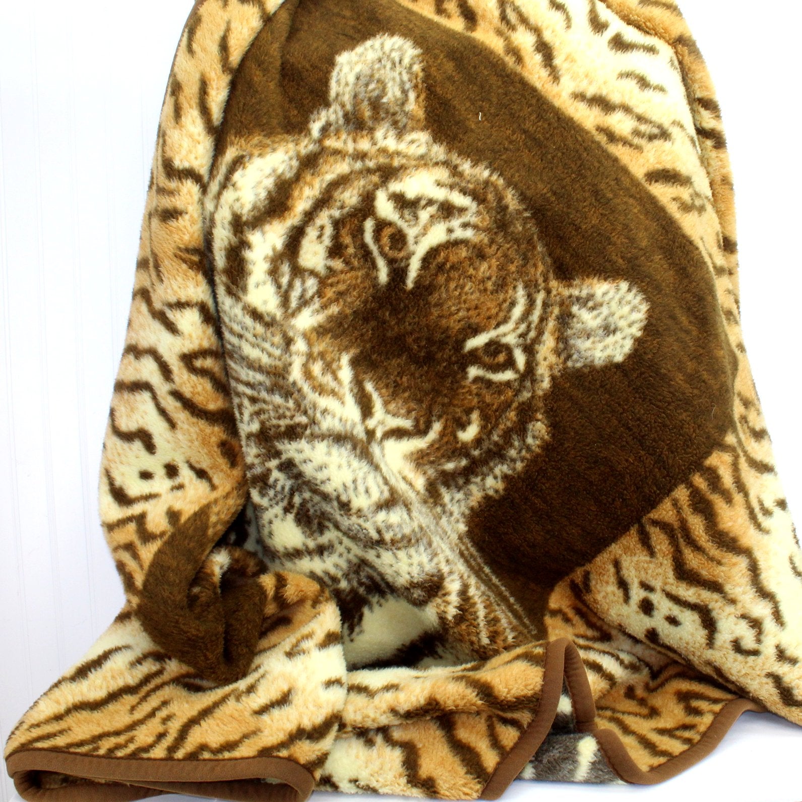 Ibena Blanket Reversible Dolan Plush Tiger 54" X 72"  W Germany Excellent closeup of head tiger
