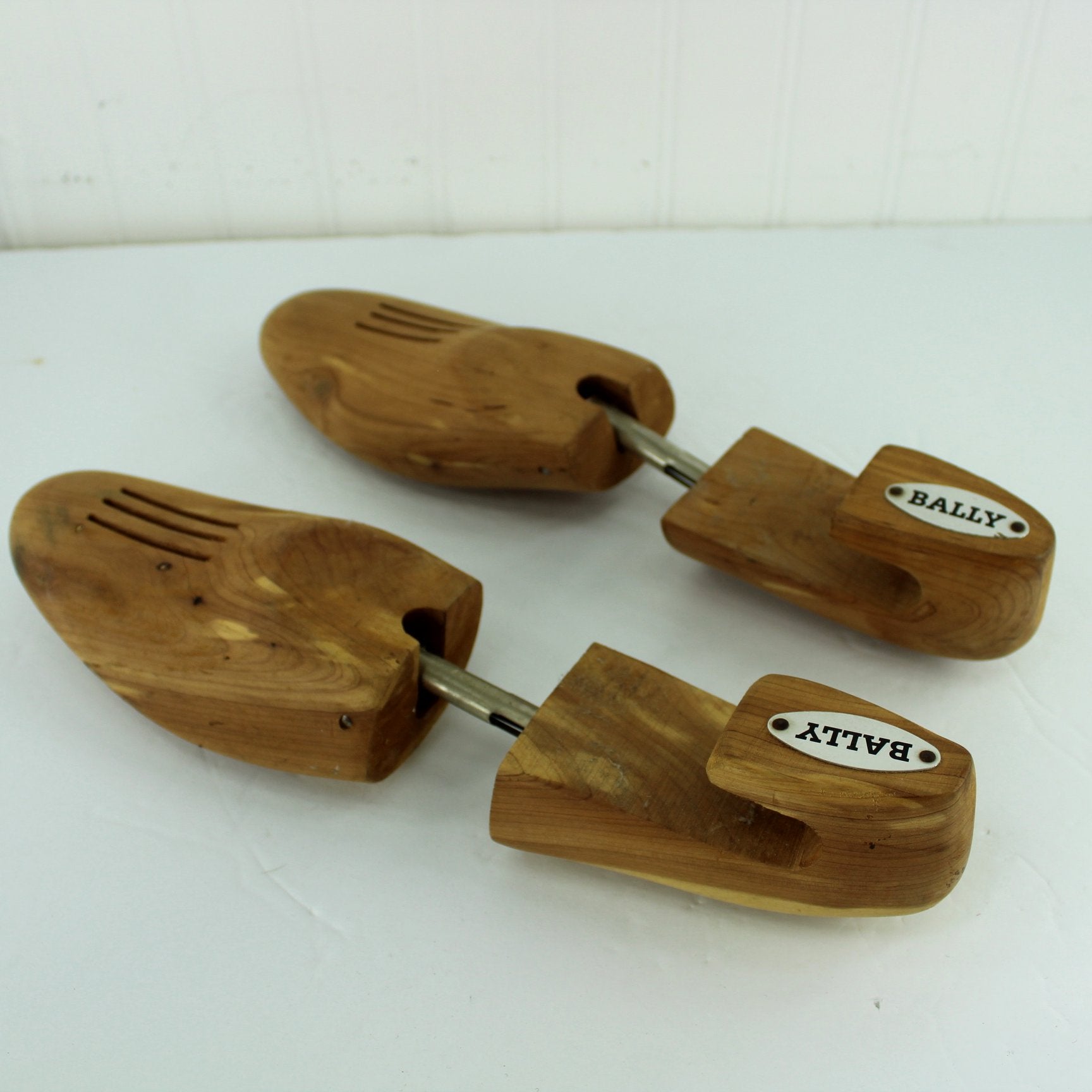 Men's Pair XL Bally Shoe Trees Made in Canada metal plate bally