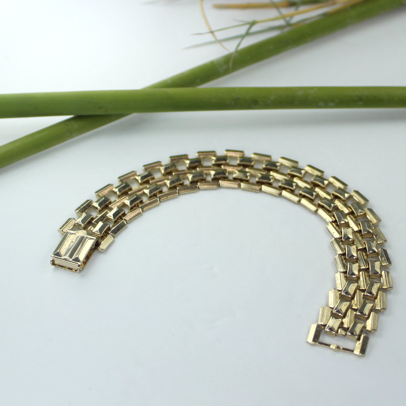 Emmons Link Bracelet 7 1/4" Length Gold Tone Vintage