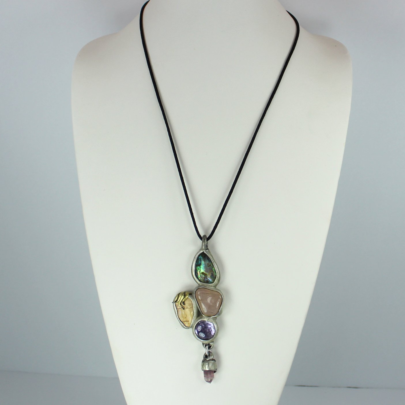 Susan Sorrentino Necklace Vintage Early Work Face Stones full view