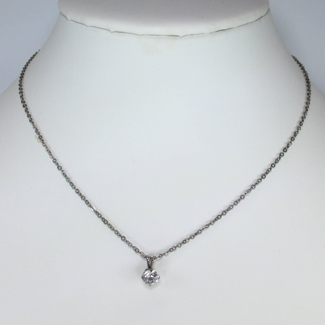 Round Single Crystal Necklace Silver Chain No Marks Estate full view