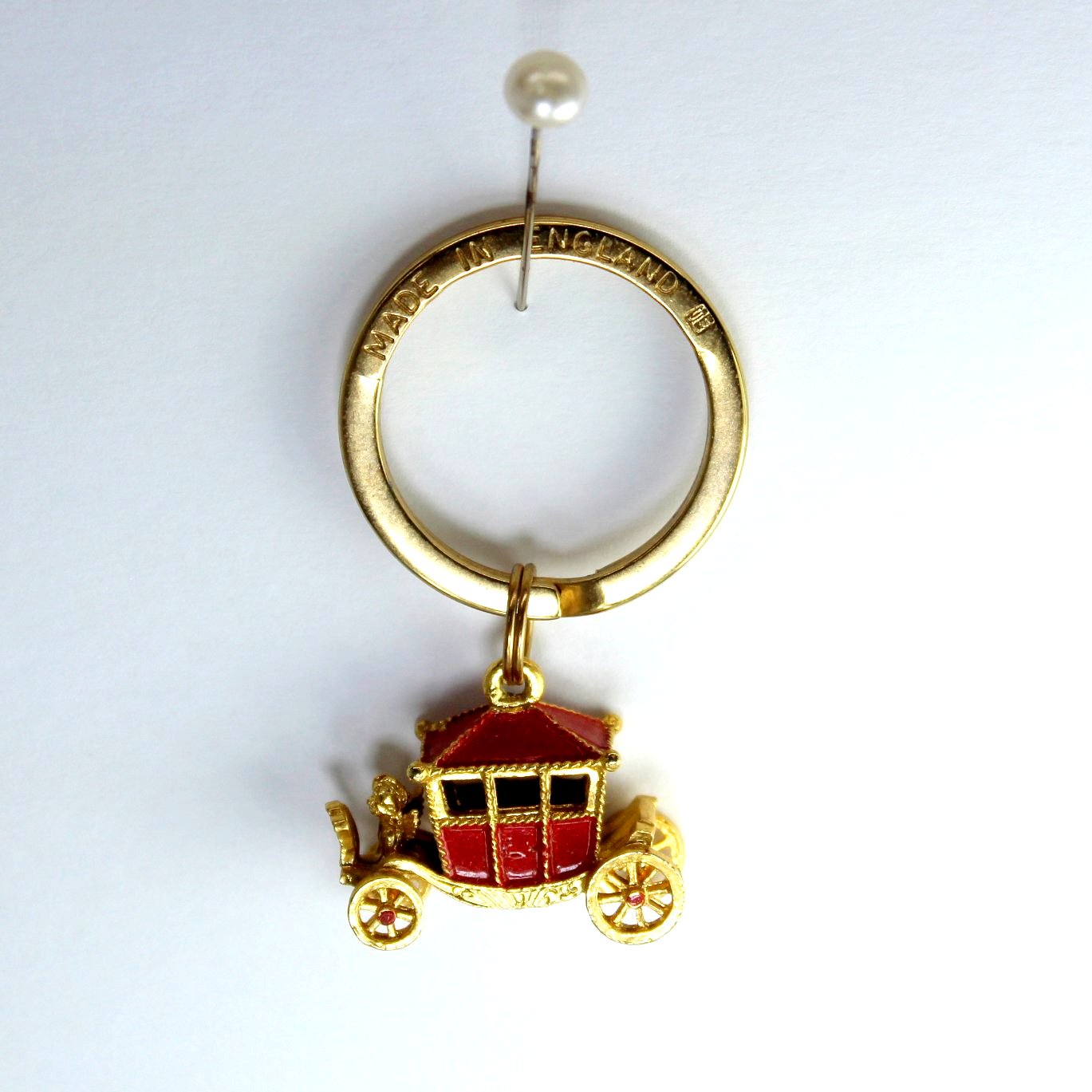 Keychain Key Ring Queen's Carriage Made England Heavy Vintage Unused long view ring