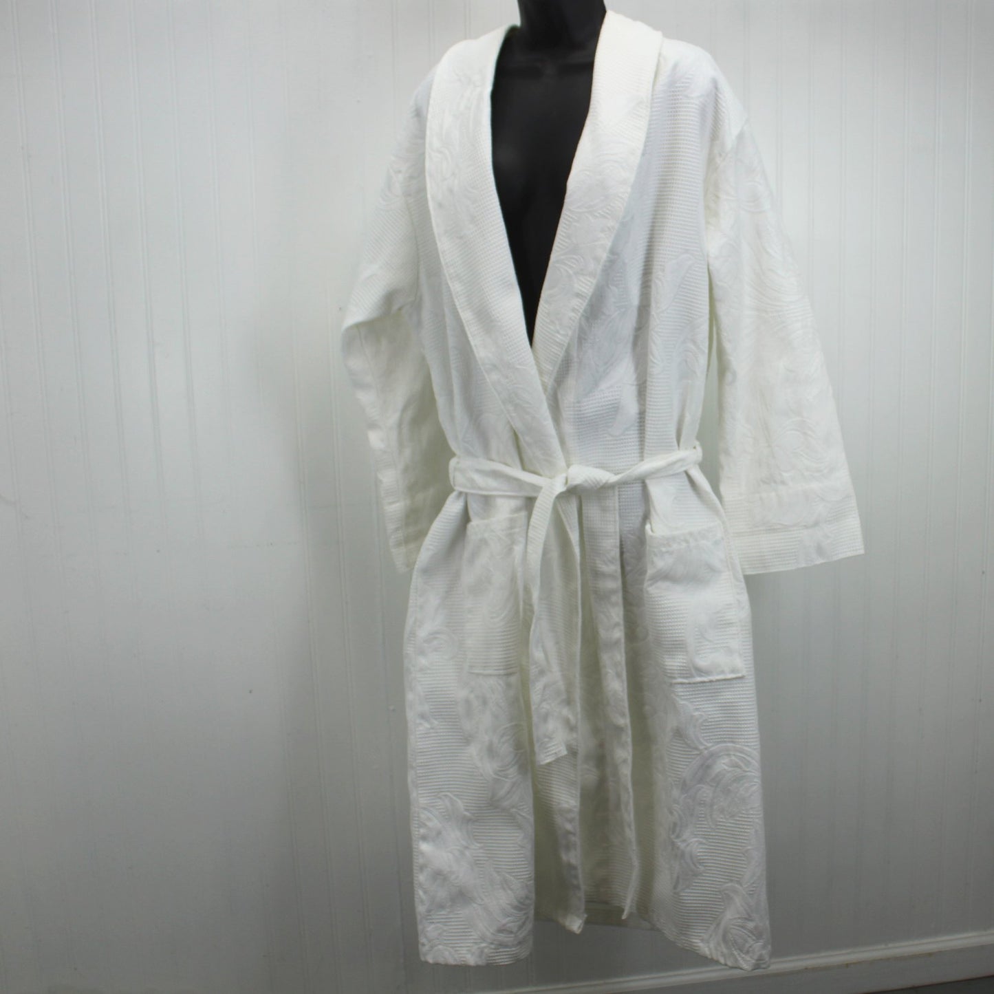 Espalma Brazil Spa Bath Robe White Cotton Embossed Design One Size full view