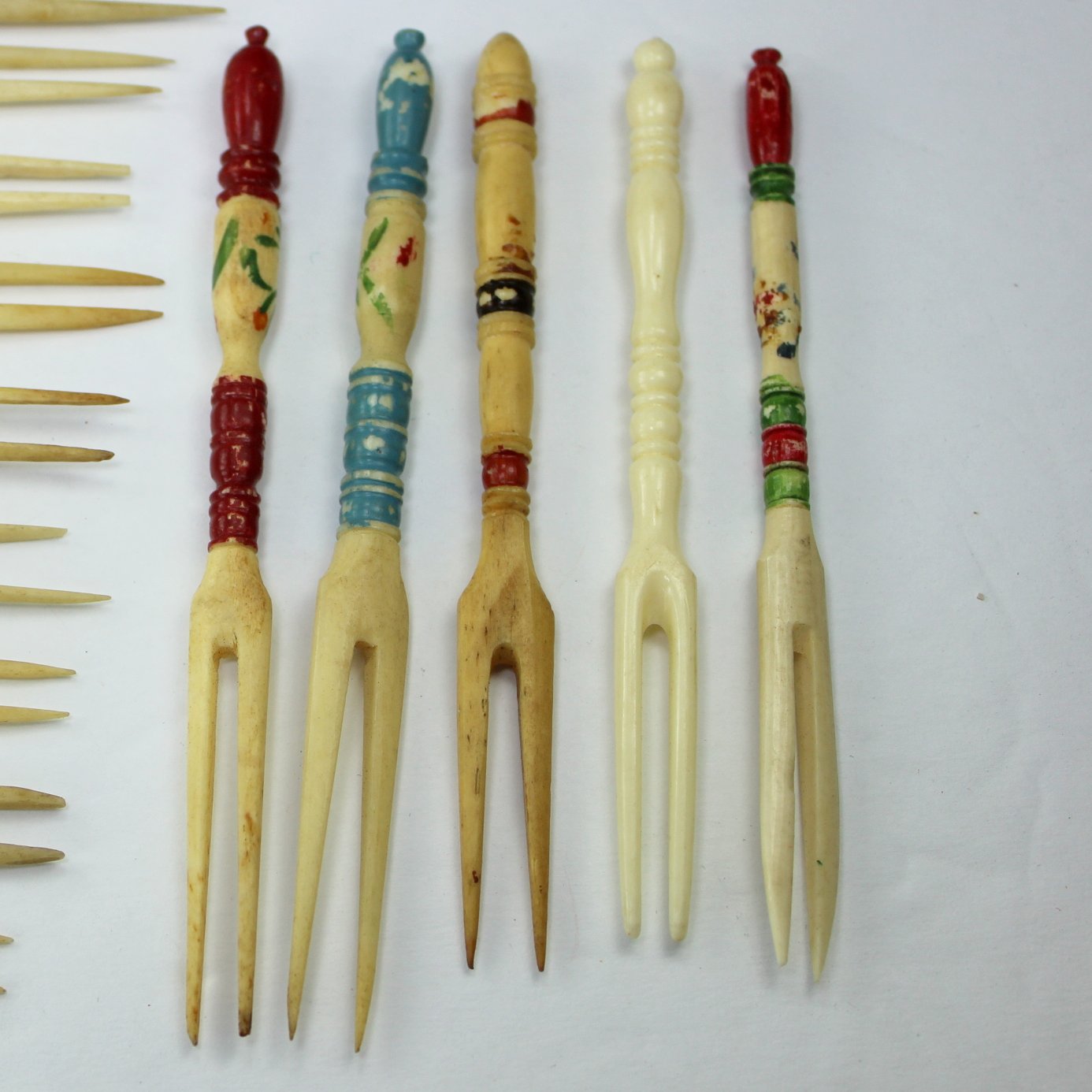 Collection Lucky 13 Vintage Bone Painted Cocktail Forks Barware Tiki Fun Serving closeup view