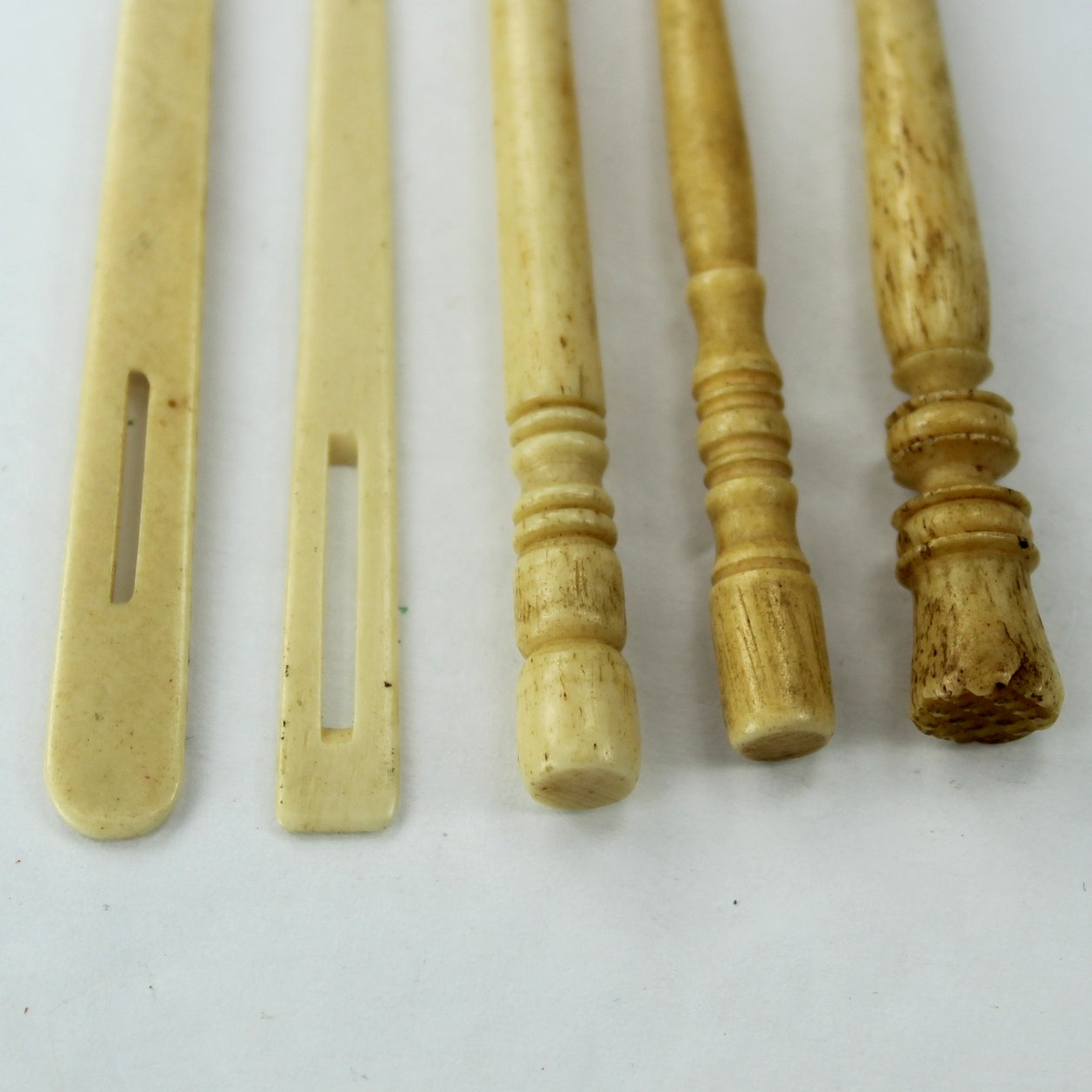 Collection 5 Antique Bone Bodkins Awl Lace Tapestry Tools closeup view