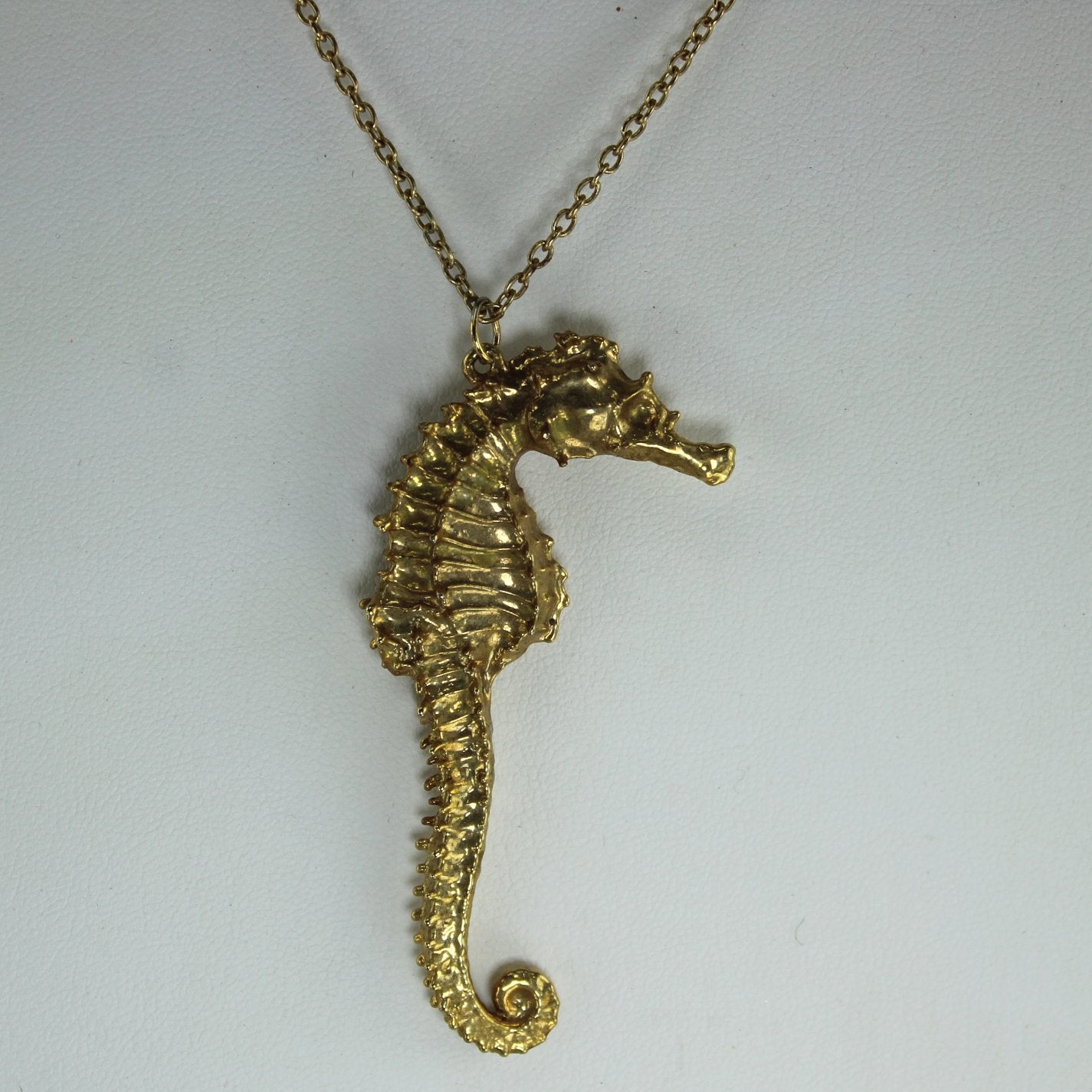 Natural Sea Horse Pendant Necklace Gold Wash Vintage 1980s other side view