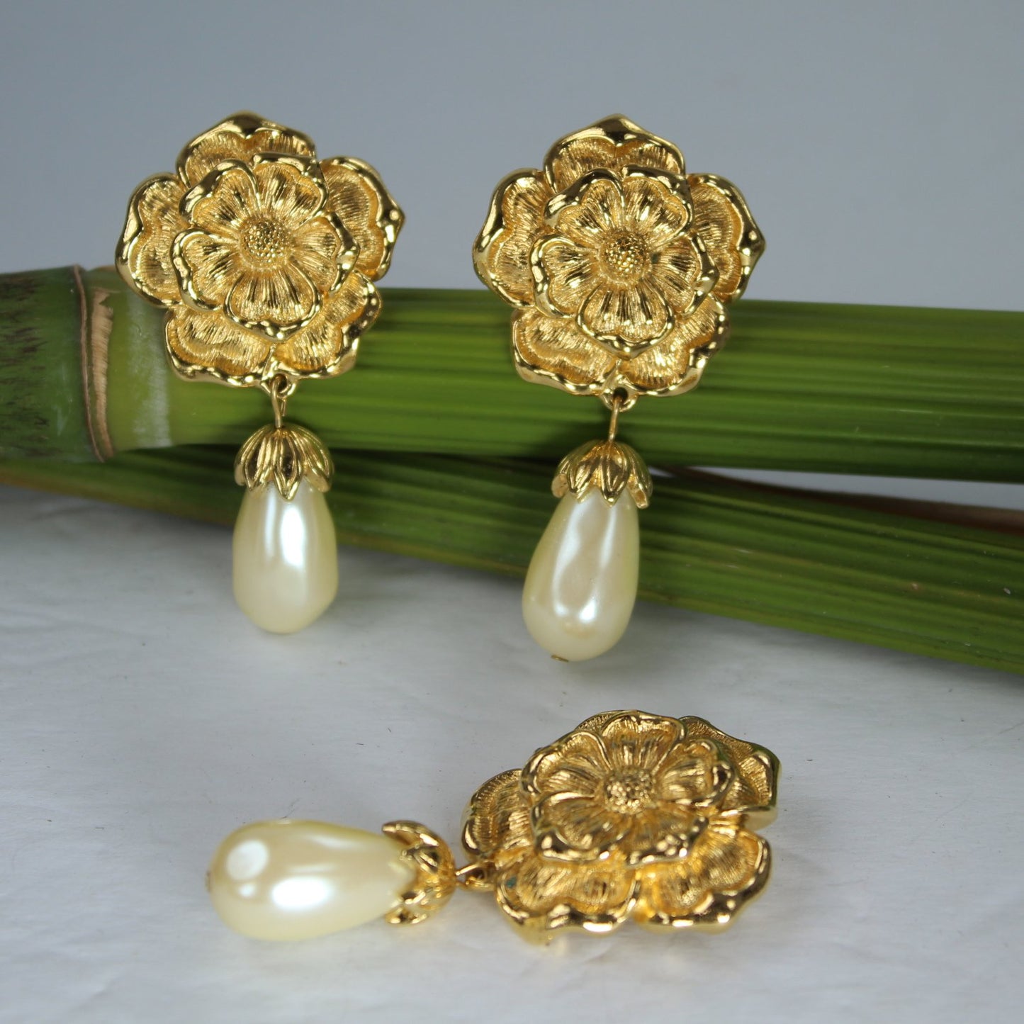 Summerset Avon Earrings Locking Pendant Gold Baroque Pearl Rare Find Set