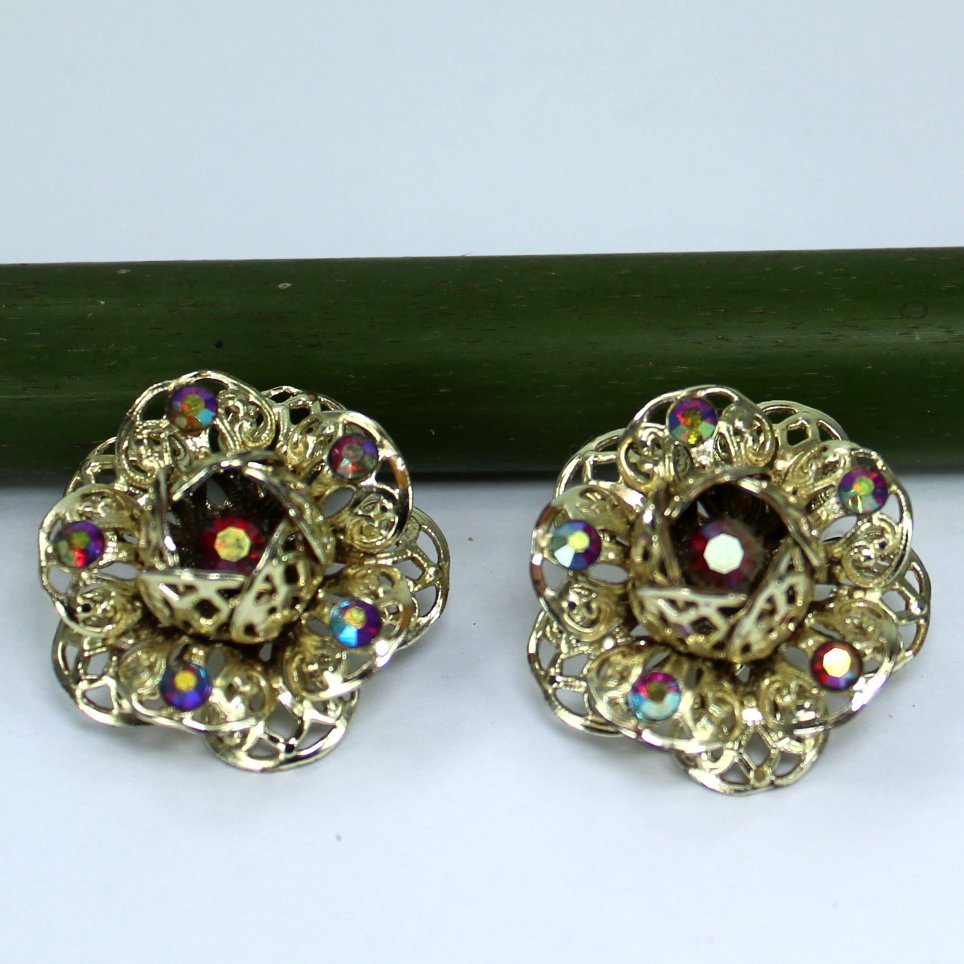 Sarah Coventry Collection Lot 7 Pairs Vintage Clip Earrings aurora borealis filigree
